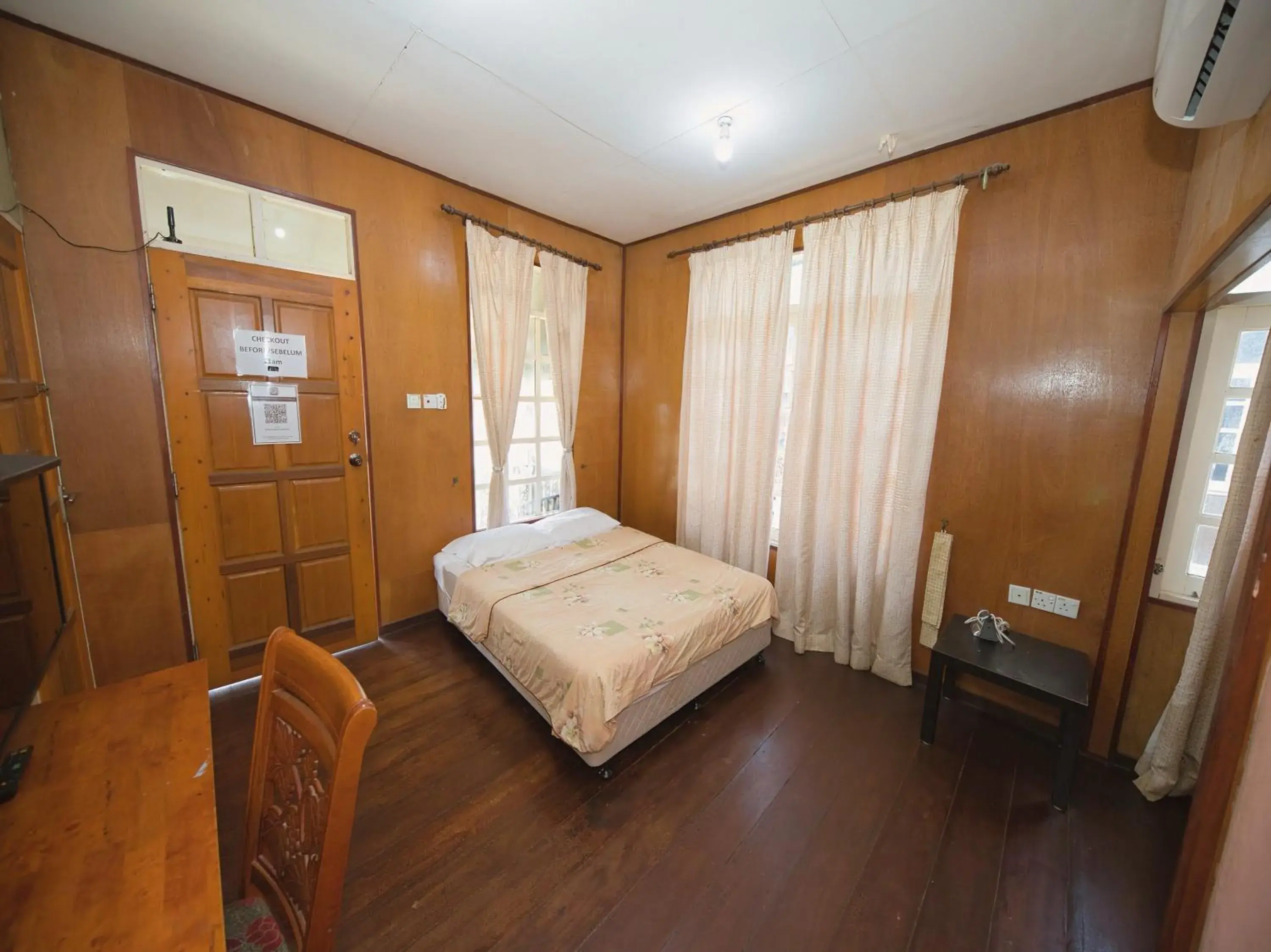 Bedroom, Bed in Hotel O Teratak Samuderakita, Chalet & Guesthouse Bedroom, Bed in Hotel O Teratak Samuderakita, Chalet & Guesthouse