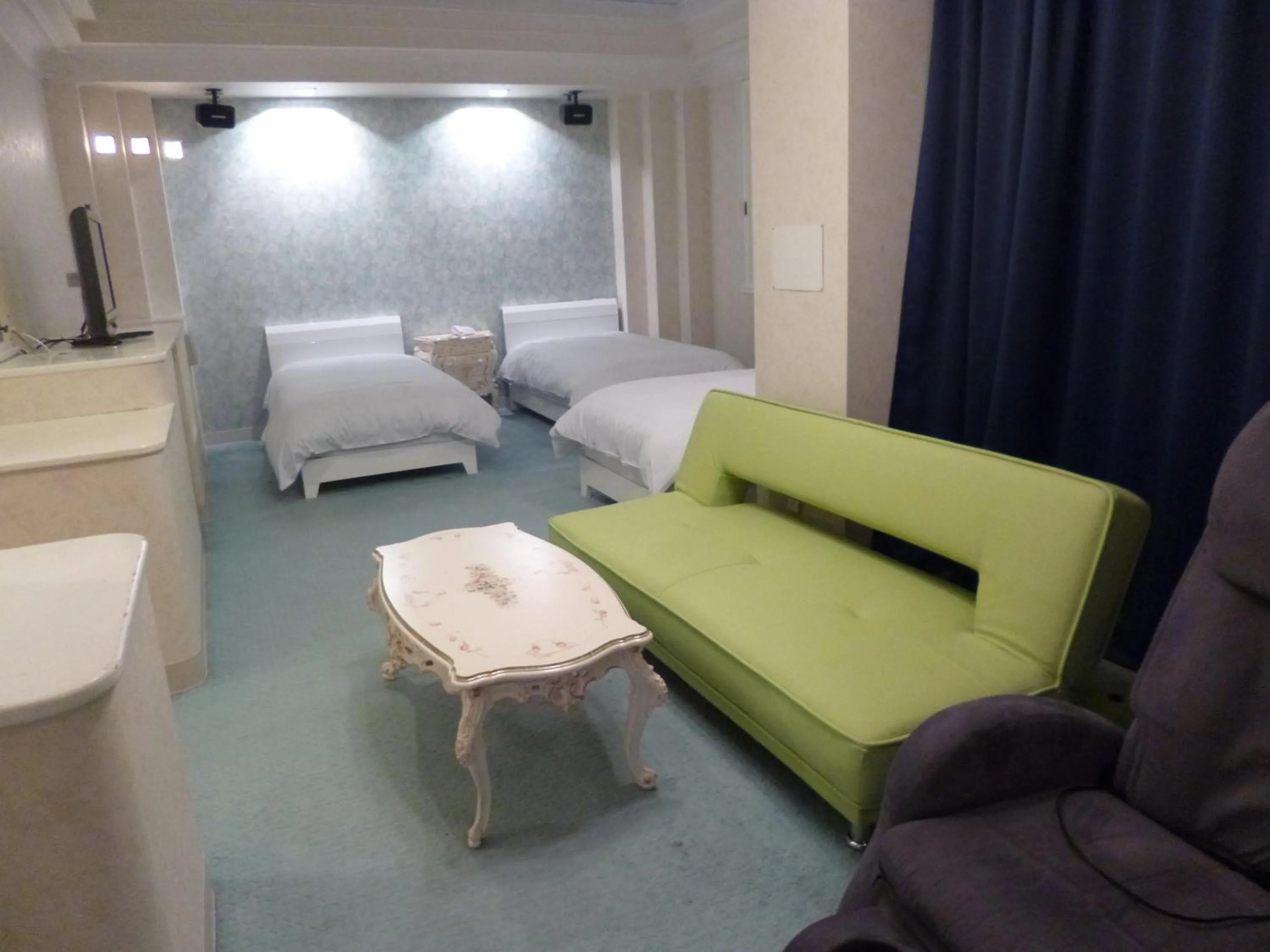 Bedroom, Bed in Hotel Sha La La