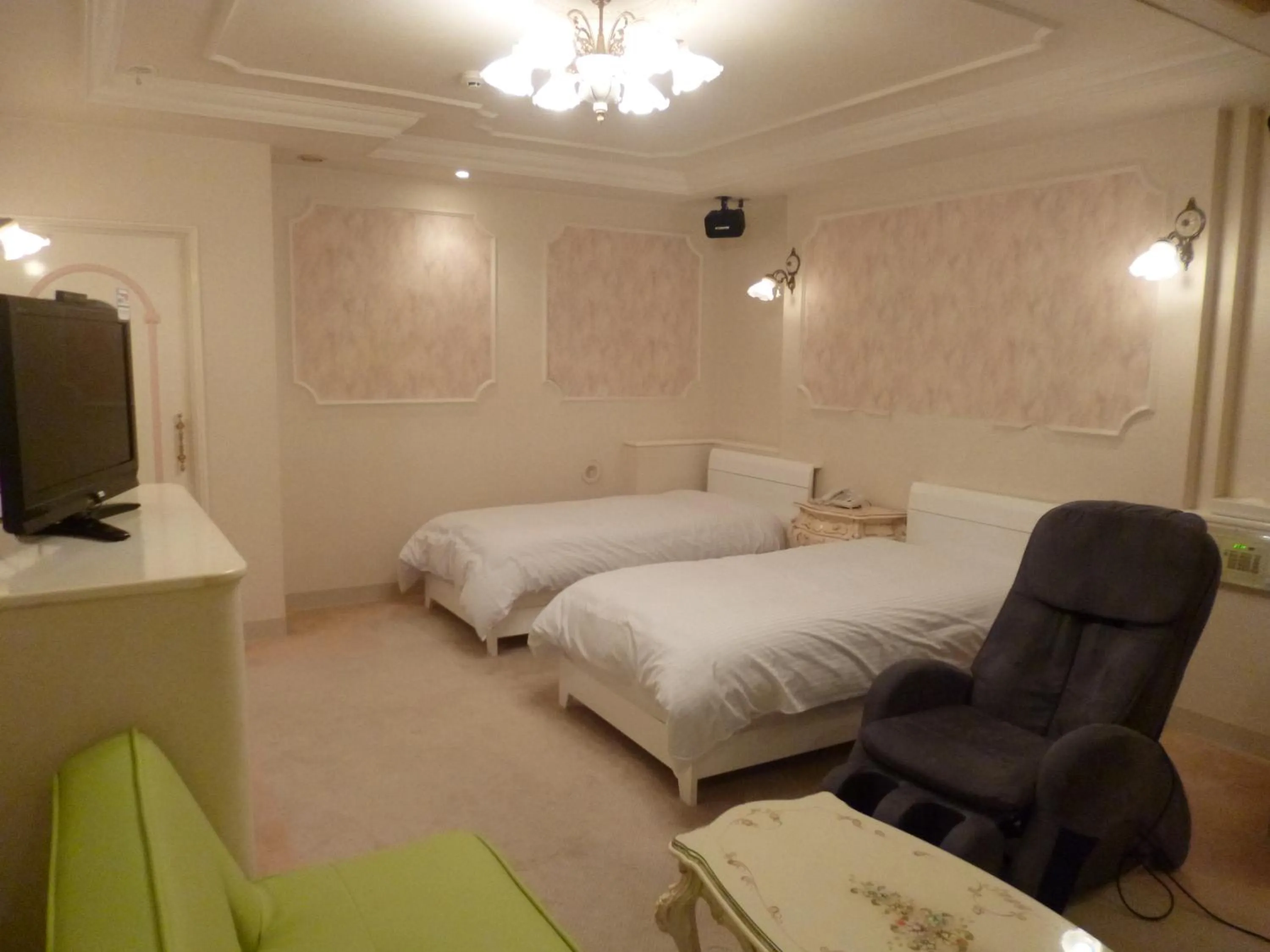 Bedroom, Bed in Hotel Sha La La