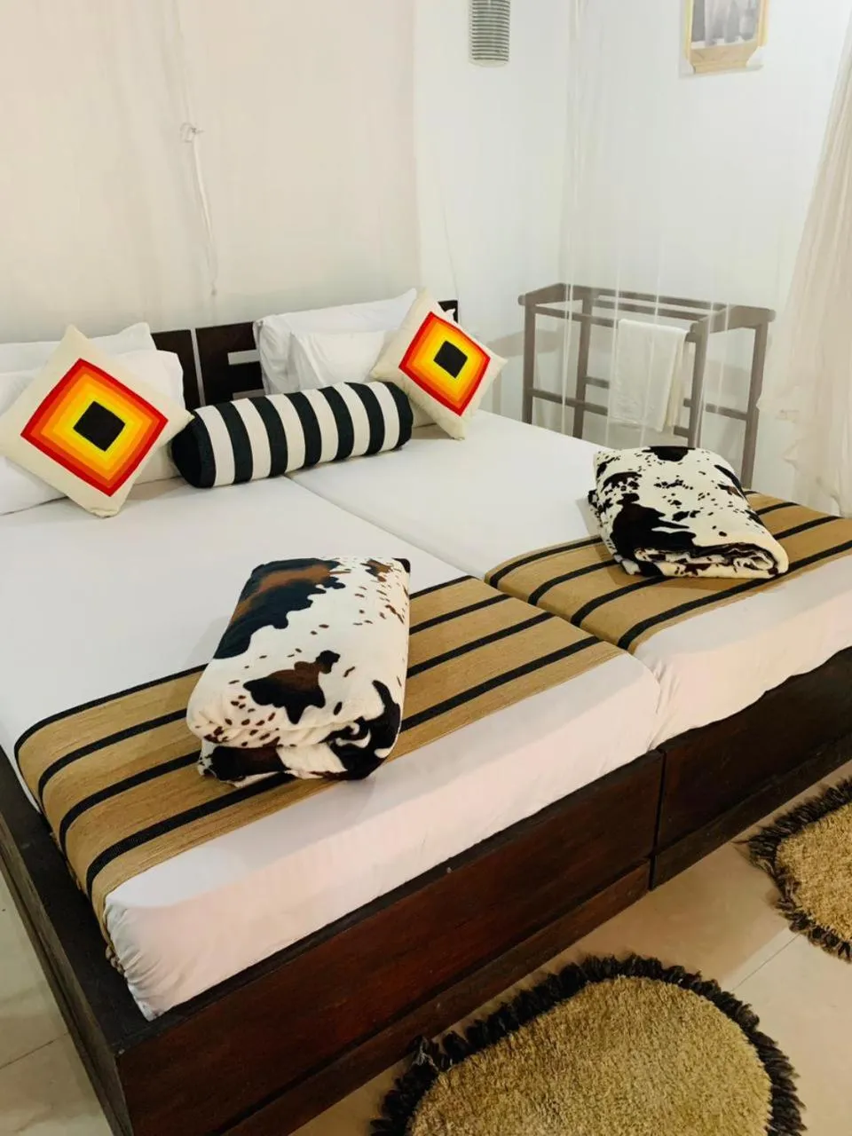 Bedroom, Bed in Little Cottage