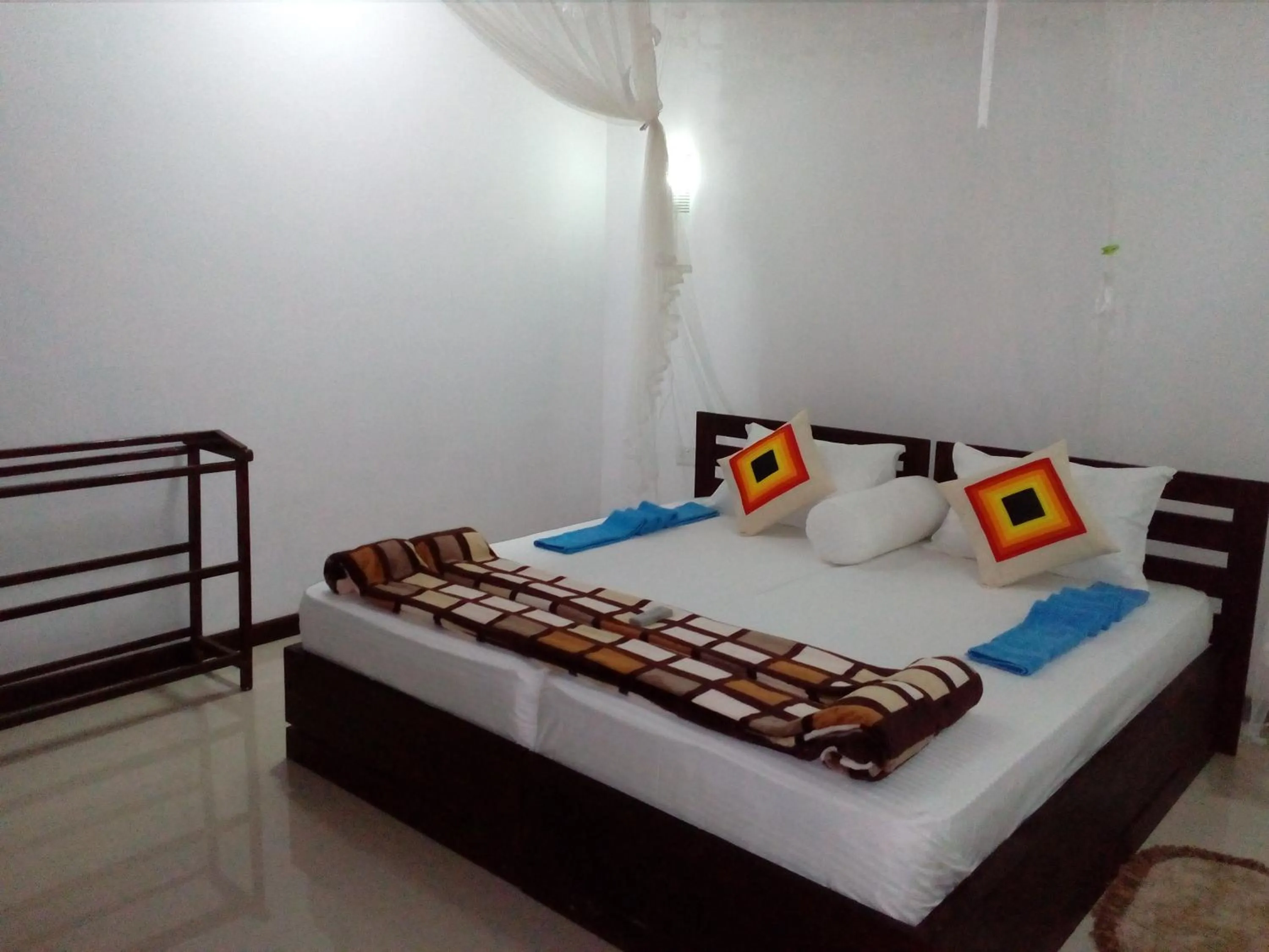 Bedroom, Bed in Little Cottage