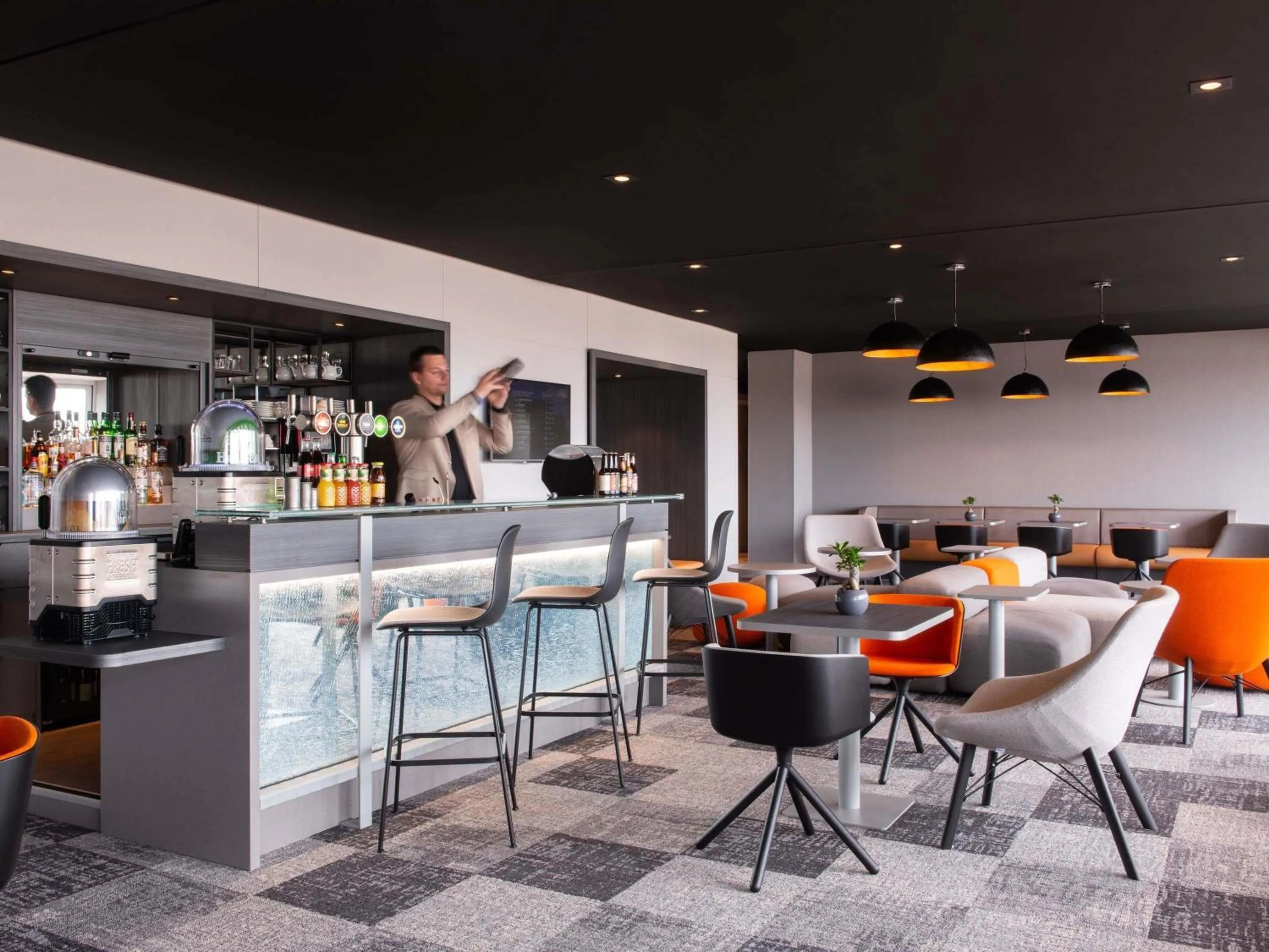 Property building in Mercure Dieppe La Présidence