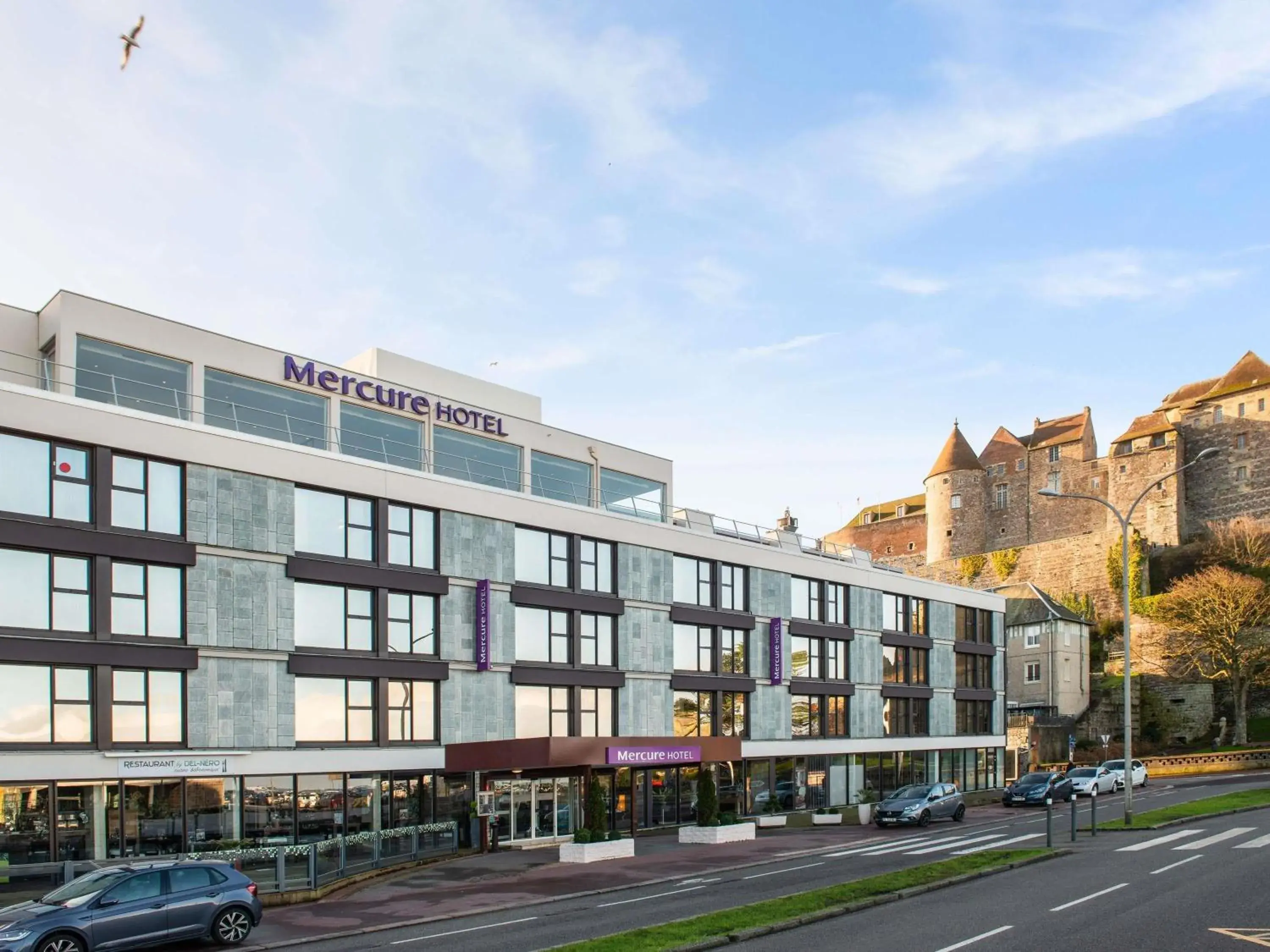 Property building in Mercure Dieppe La Présidence Property building in Mercure Dieppe La Présidence