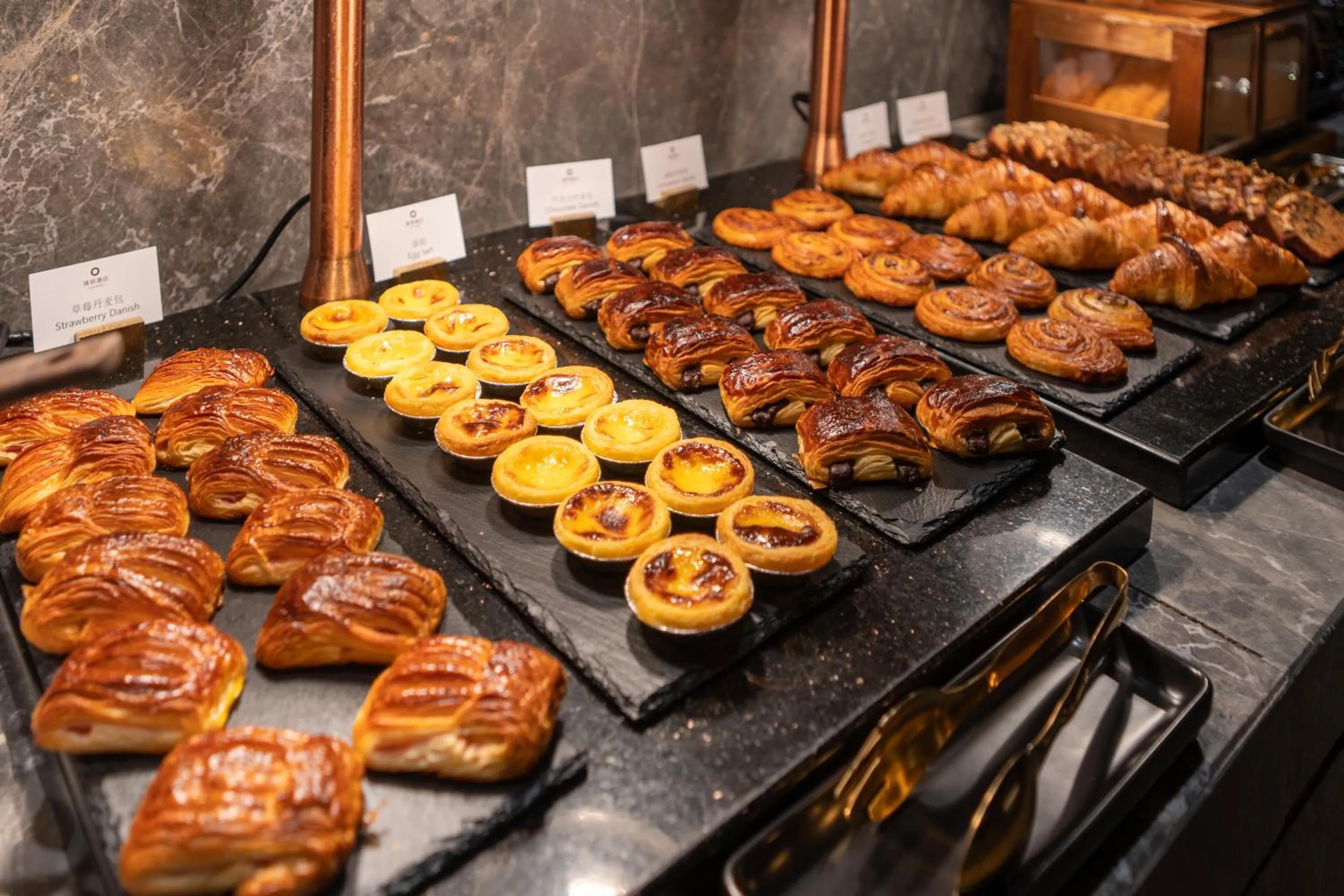 Food in JOYA Hotel Chengdu High Technology