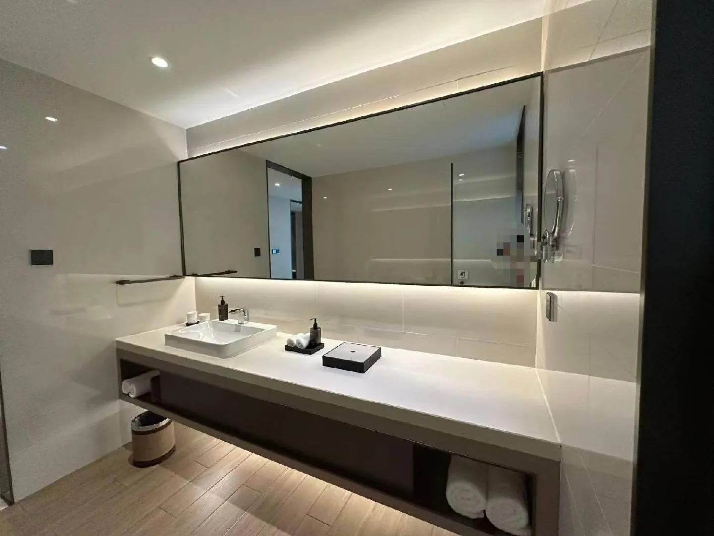 Property building in JOYA Hotel Chengdu High Technology
