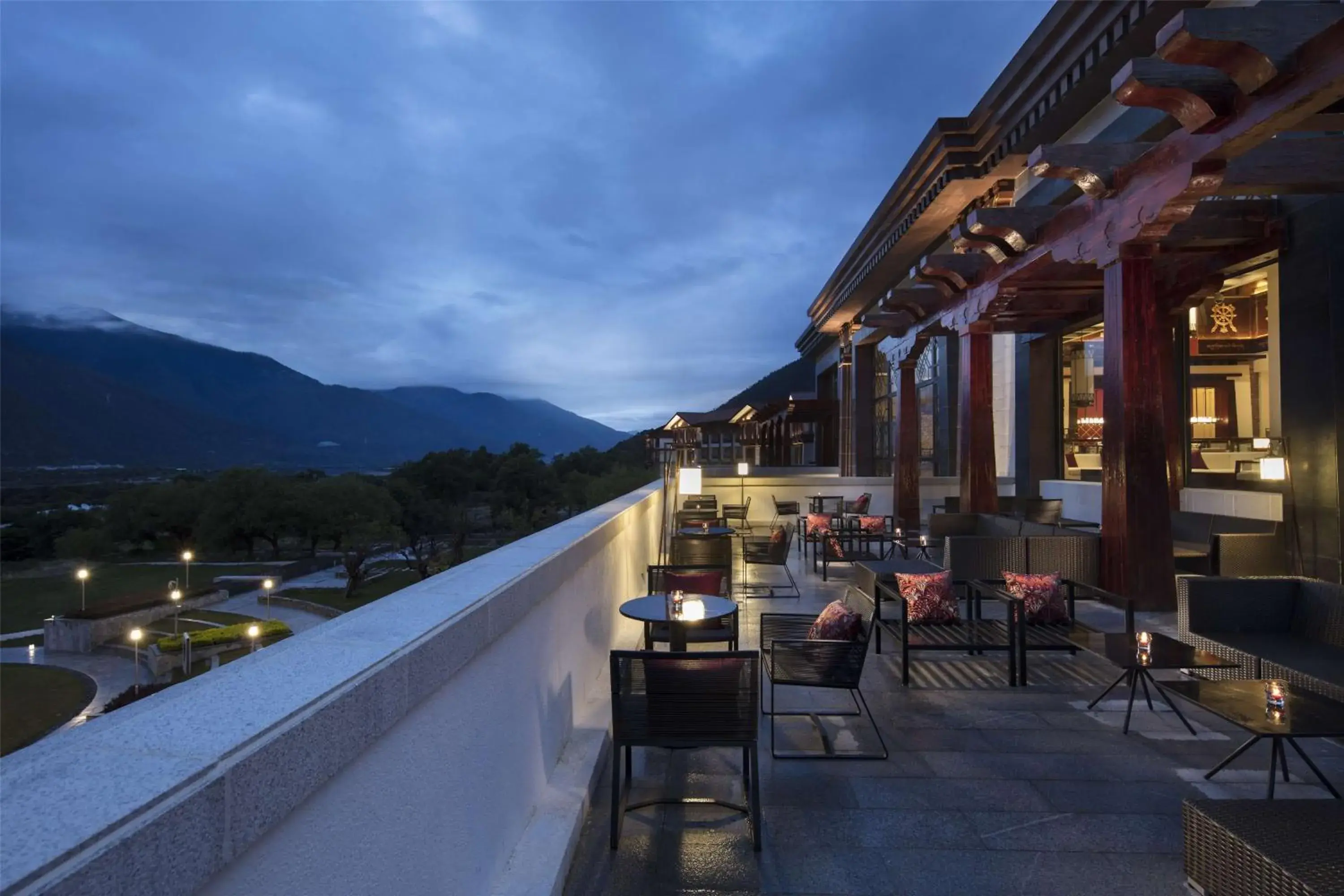 Lobby or reception in Hilton Linzhi Resort Lobby or reception in Hilton Linzhi Resort