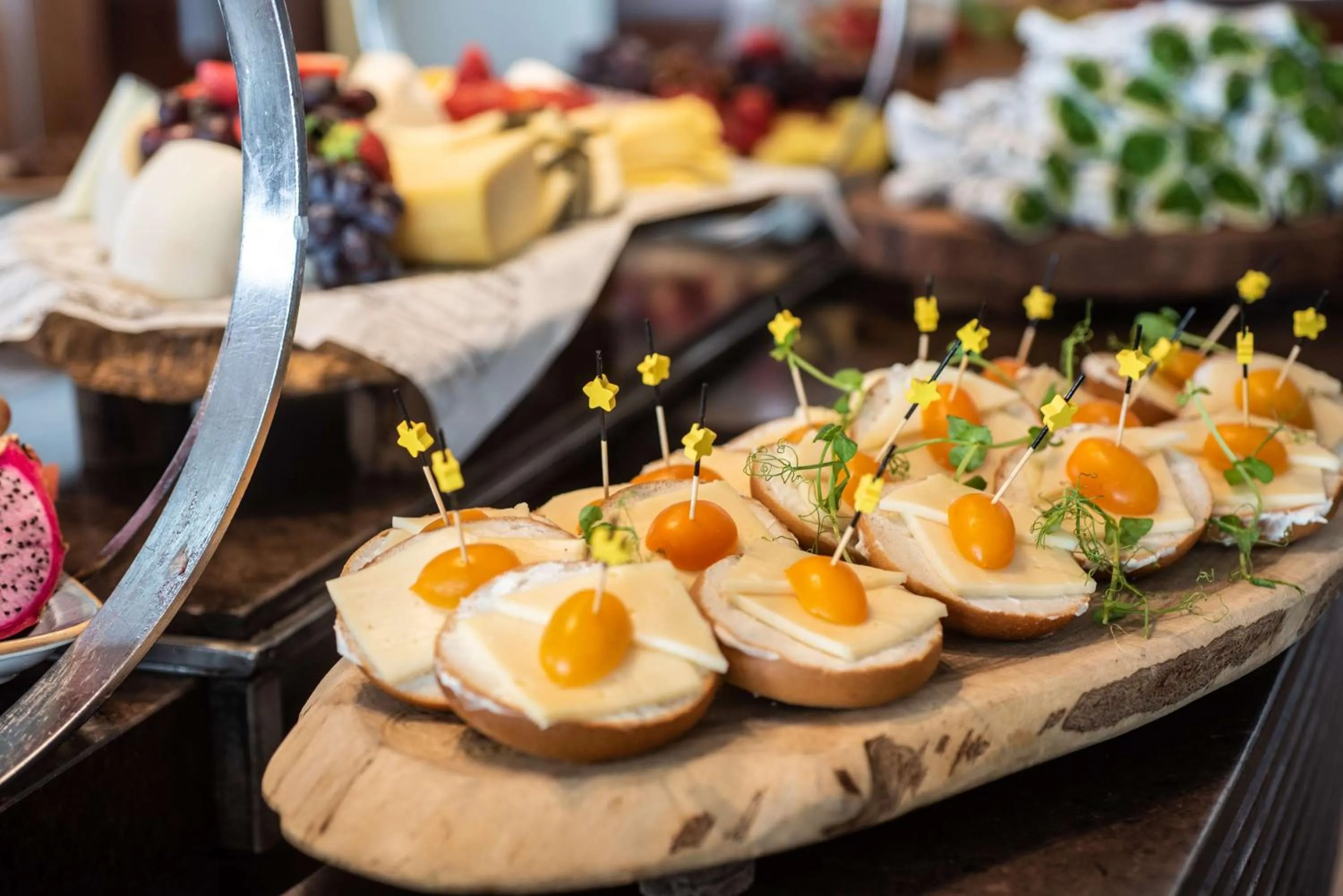 Dining area in The Vista At Hilton Tel Aviv