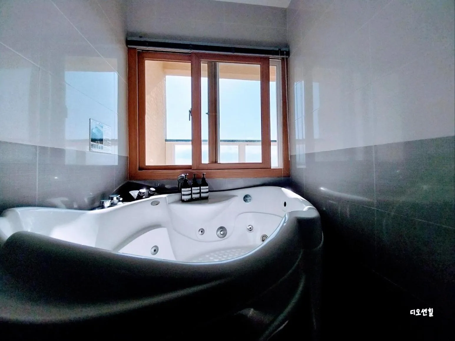 Bathroom in Jeju the Ocean Hill Pension