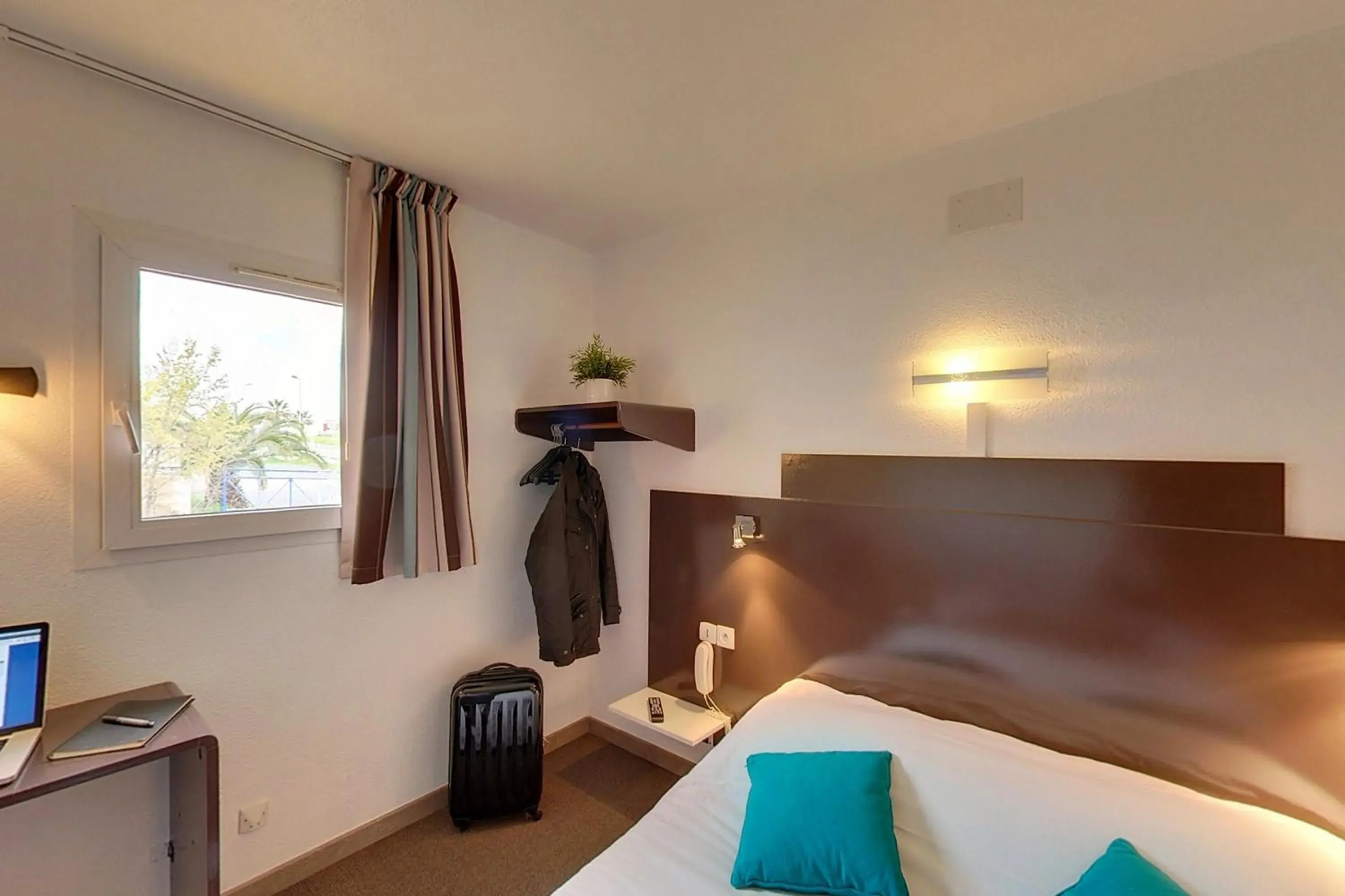 Double Room in The Originals Access, Hôtel Béziers Est Double Room in The Originals Access, Hôtel Béziers Est