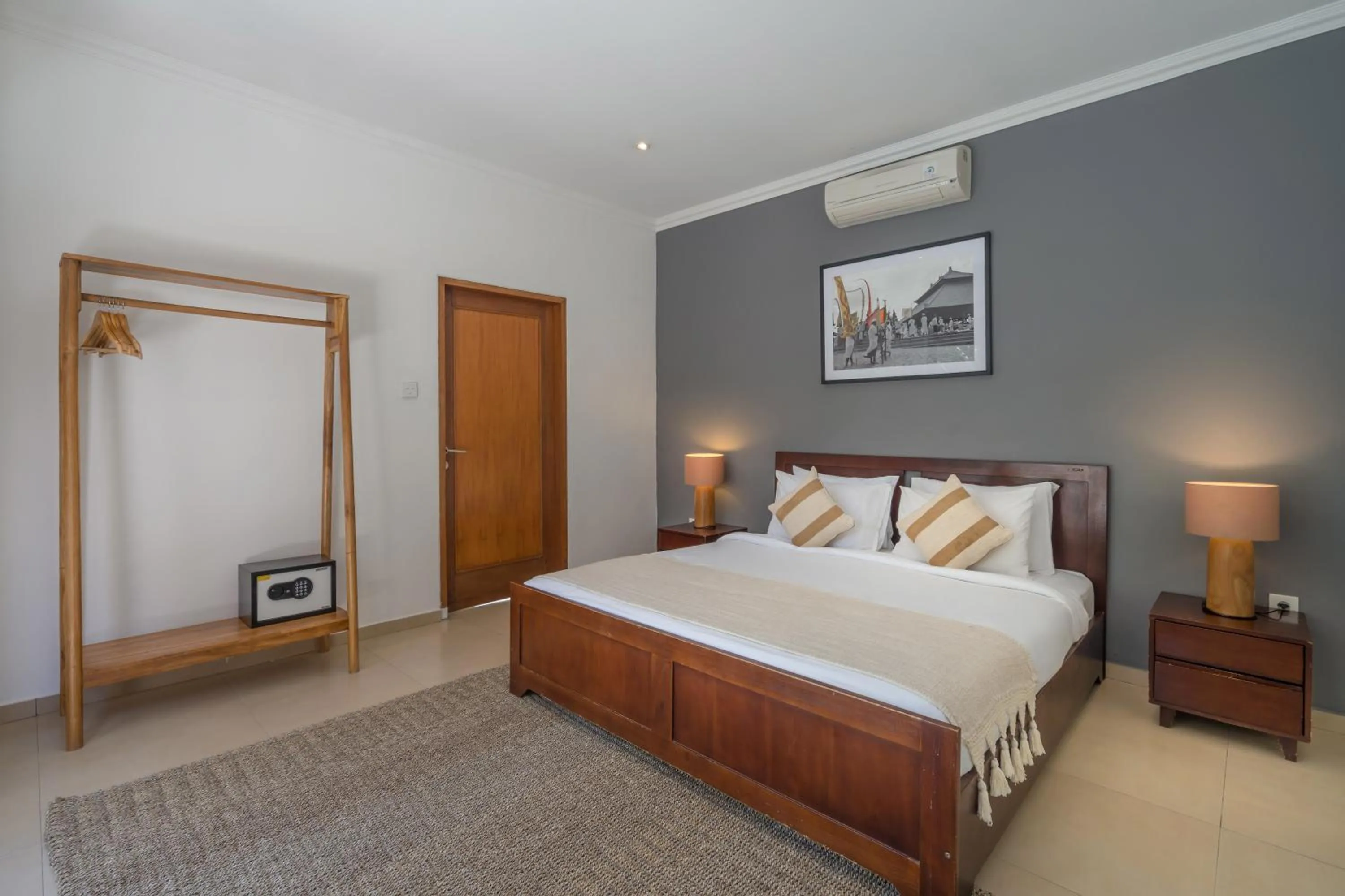 Bedroom, Bed in Jasmina Estate by Villas Direct Bali