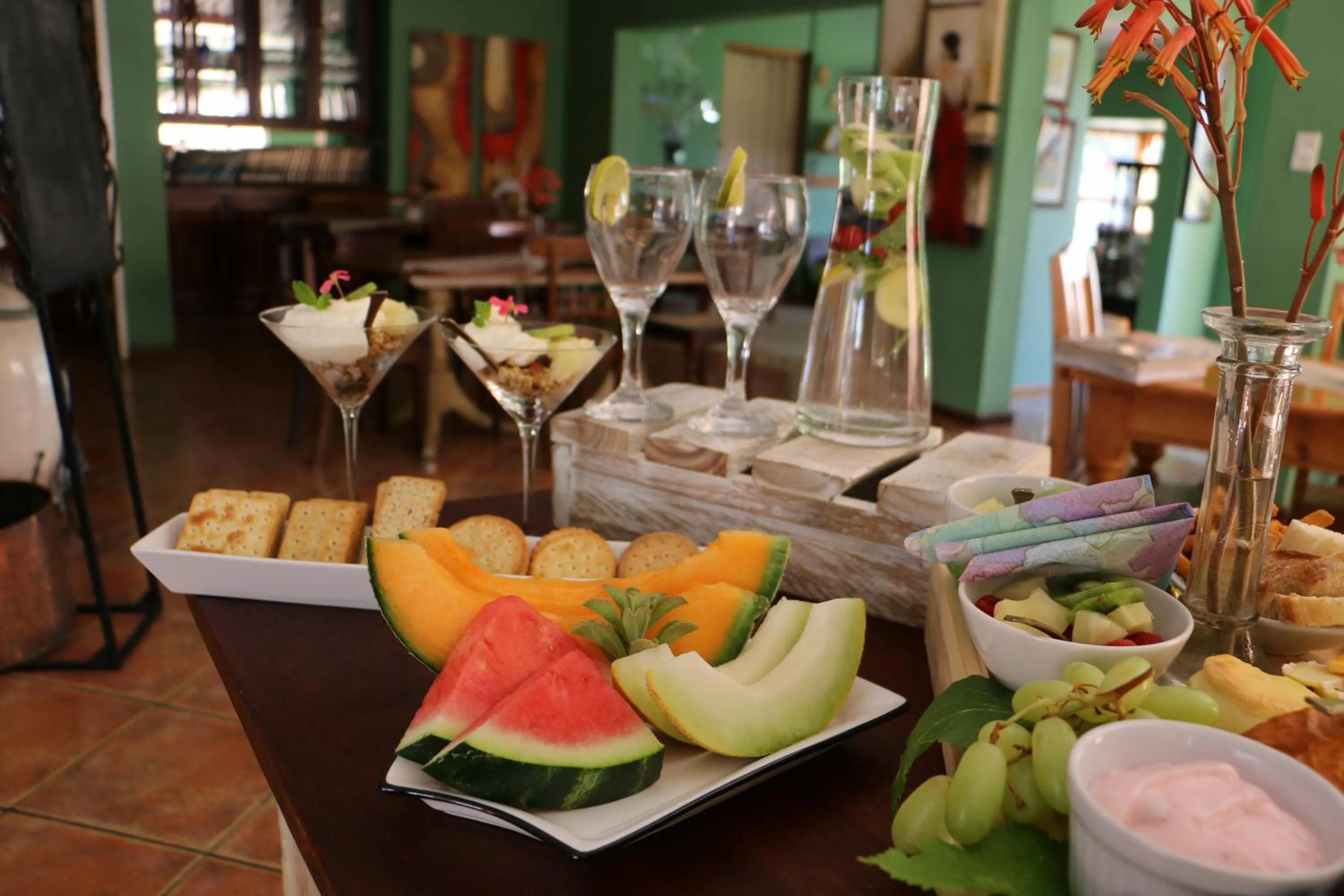 Buffet breakfast in Daisy Country Lodge