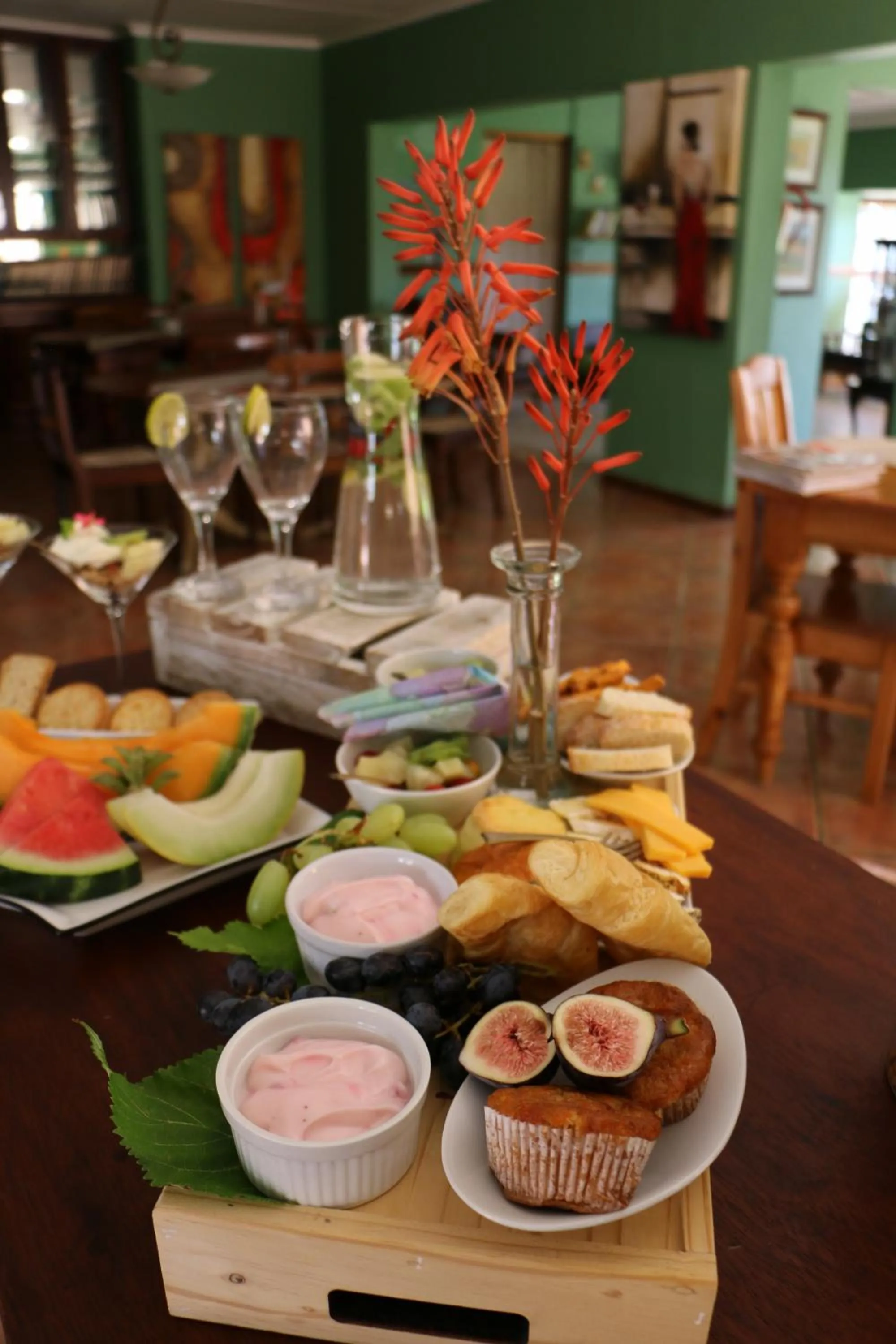 Breakfast in Daisy Country Lodge