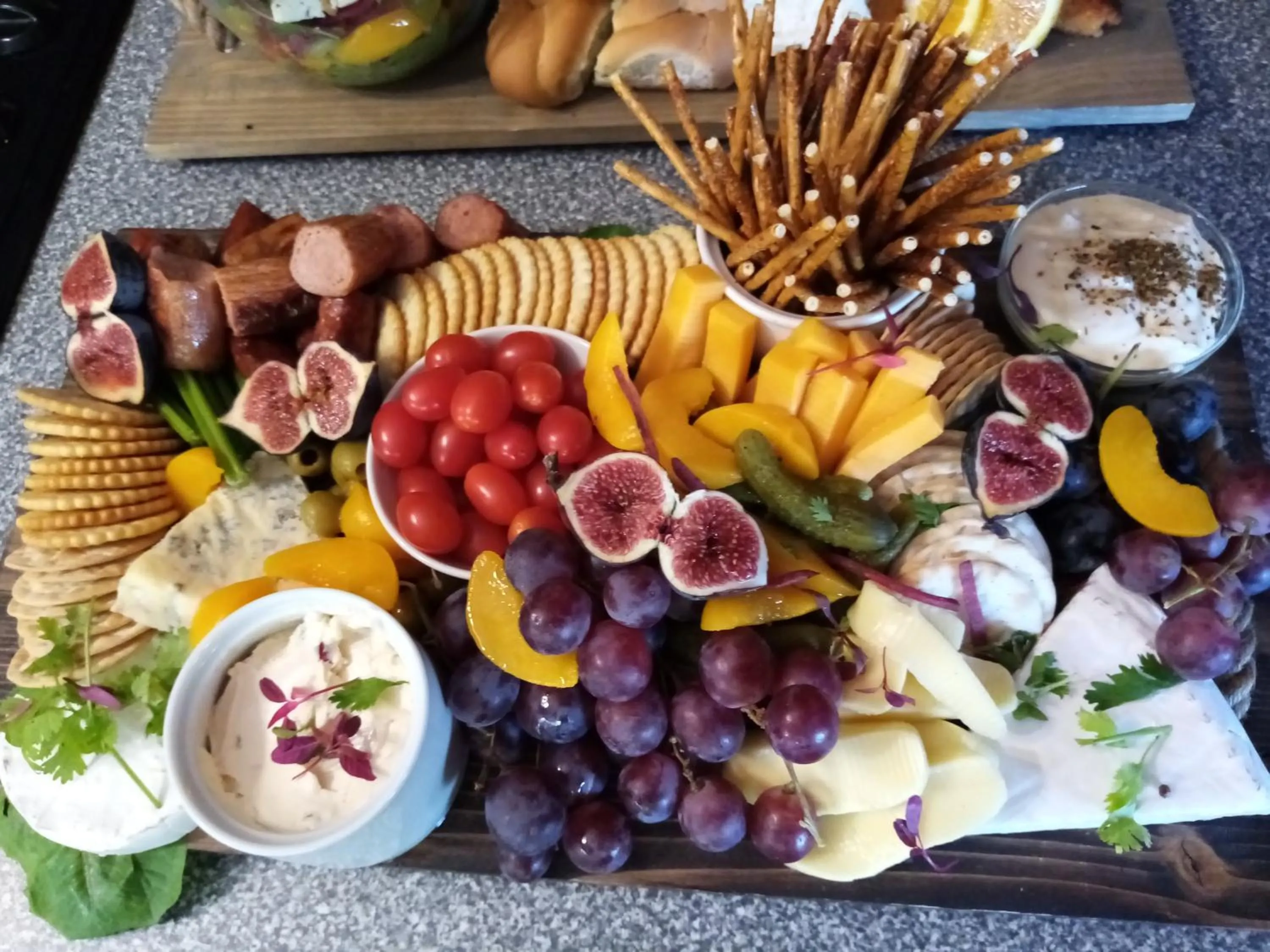 Food in Daisy Country Lodge