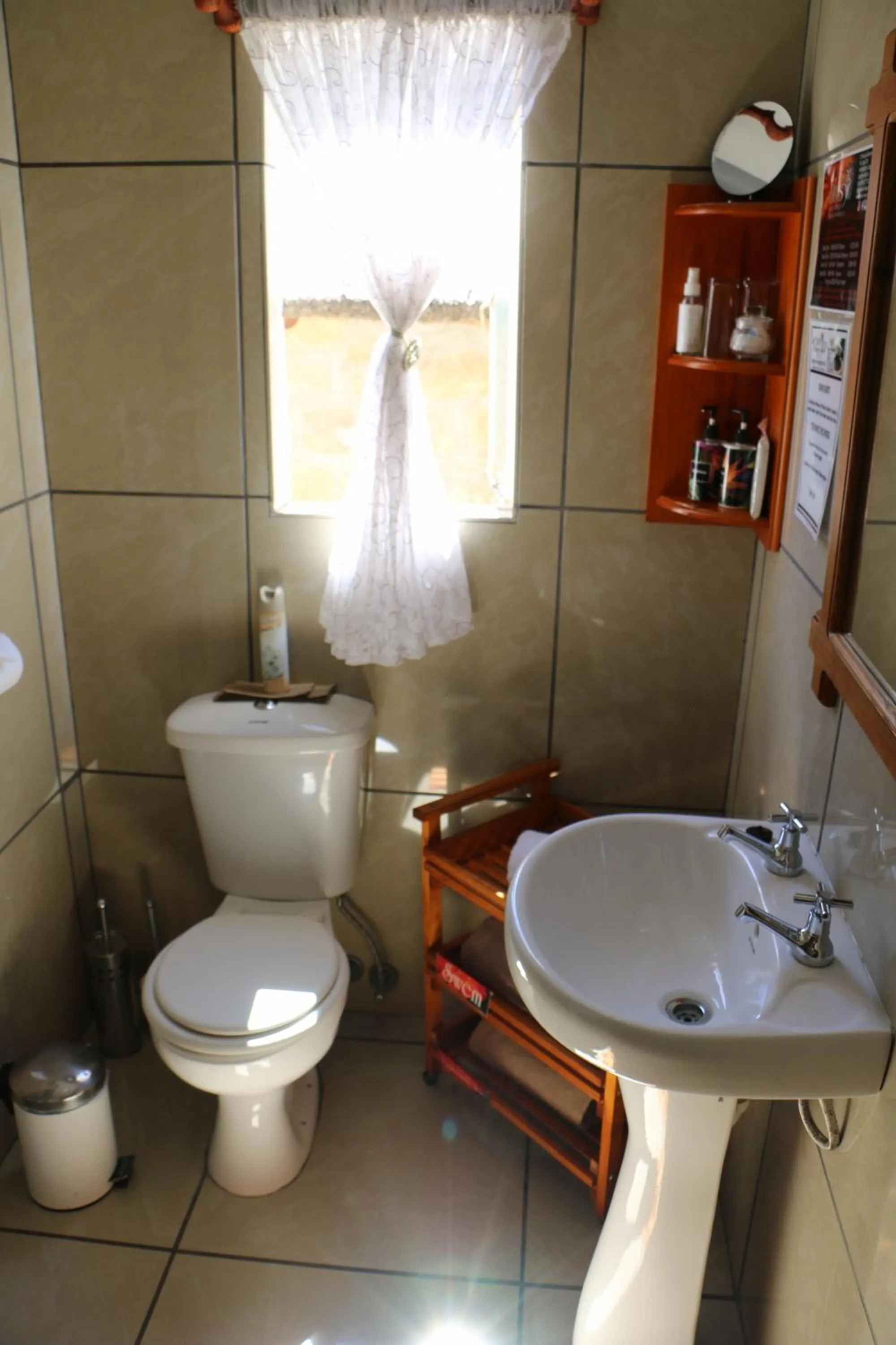 Bathroom in Daisy Country Lodge