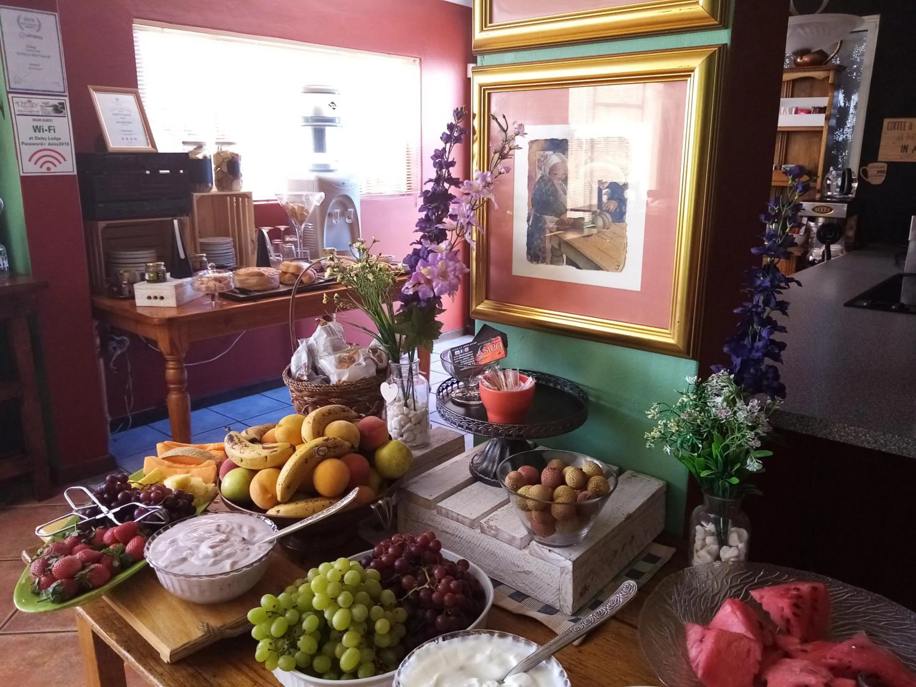 Food in Daisy Country Lodge