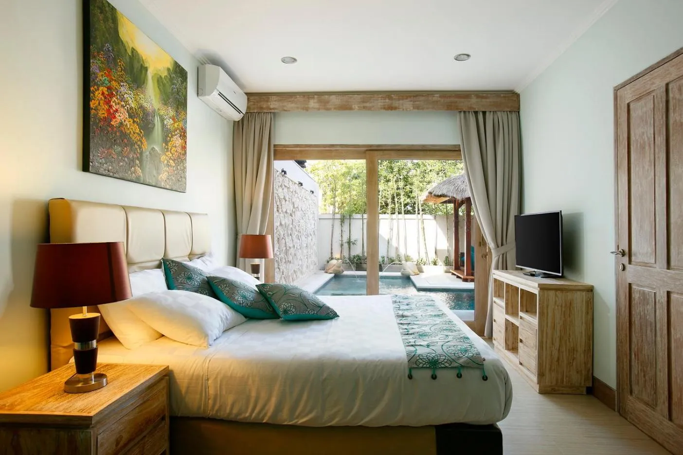 Villa Adon