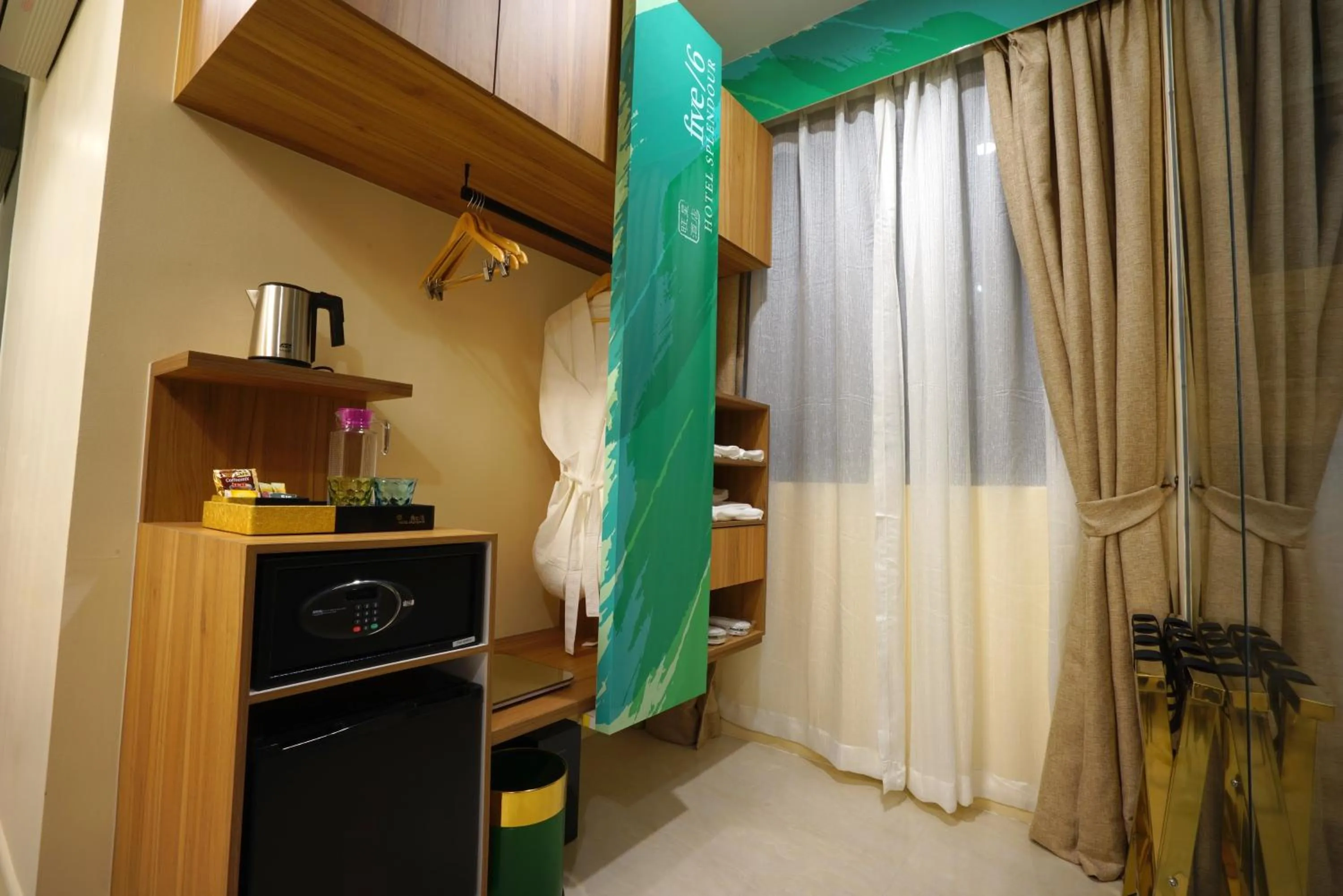 Area and facilities in five6 Hotel Splendour