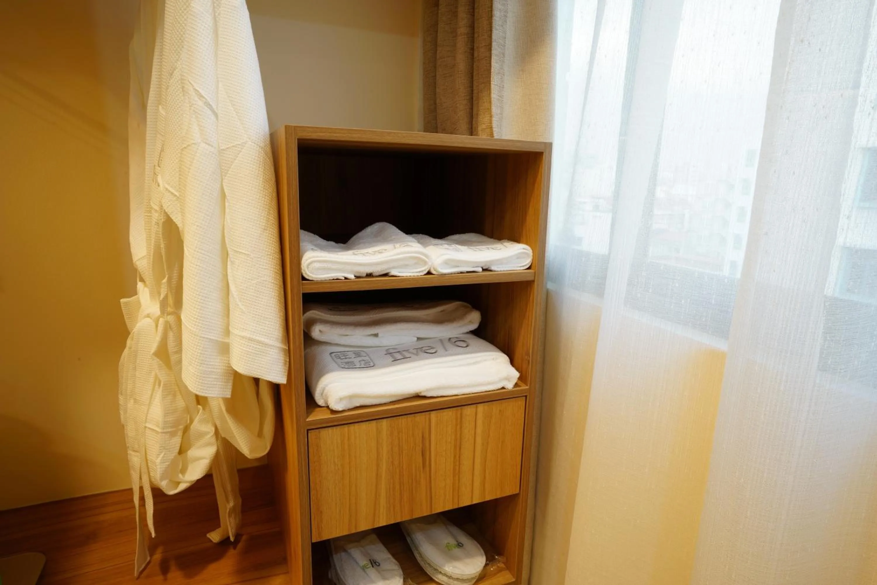 Area and facilities in five6 Hotel Splendour