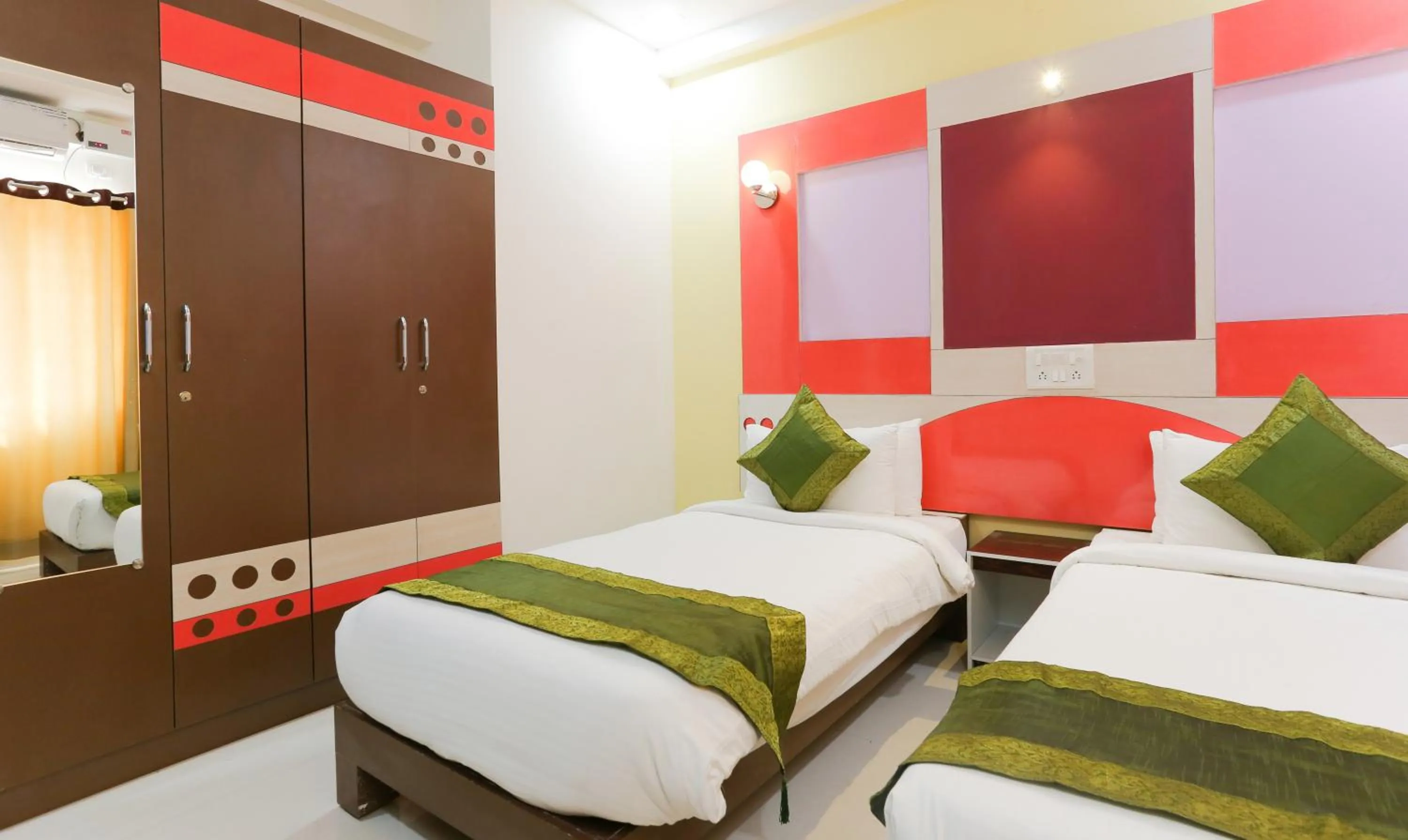 Bedroom, Bed in Itsy Hotels Worldtree Bellandur