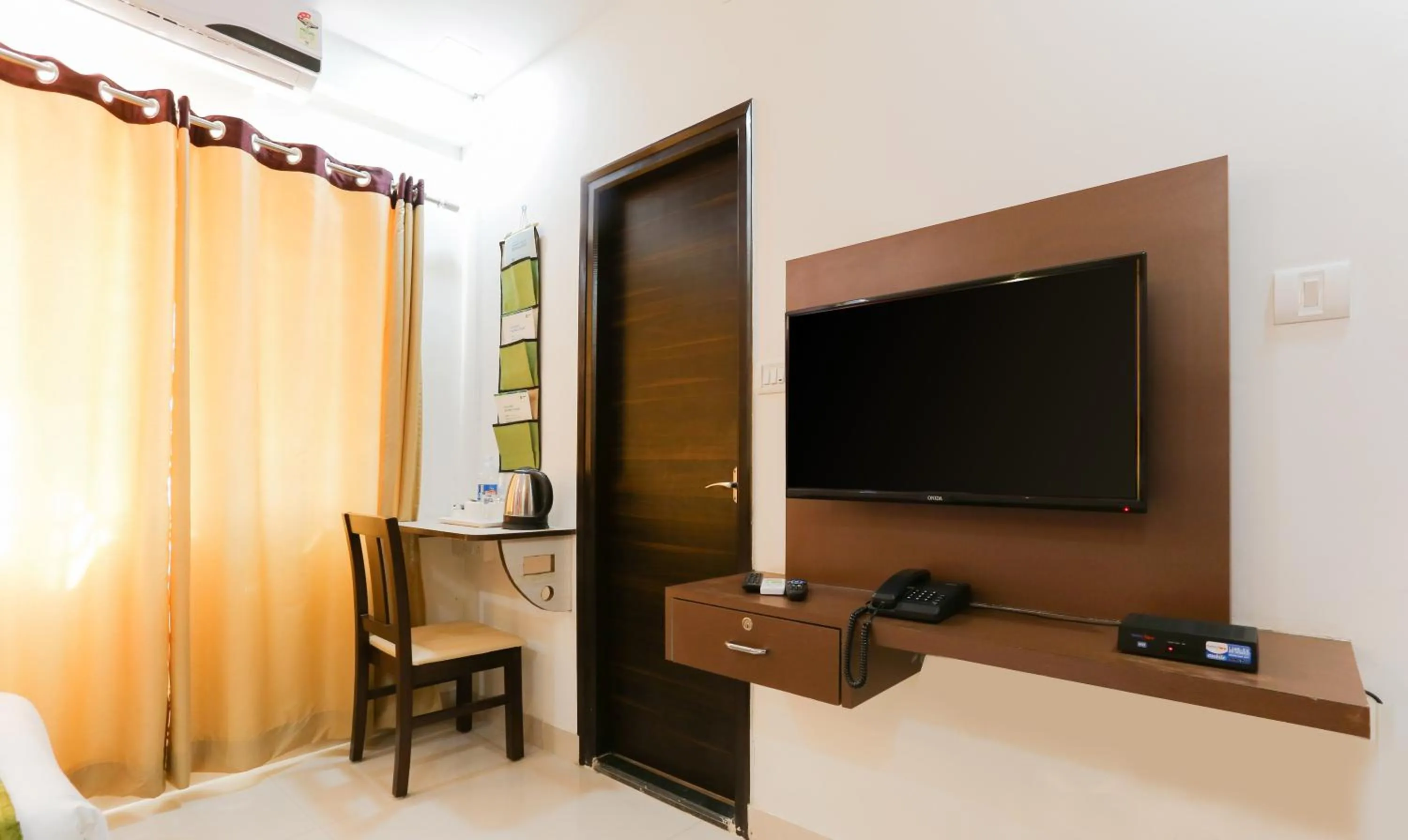 Bedroom in Itsy Hotels Worldtree Bellandur