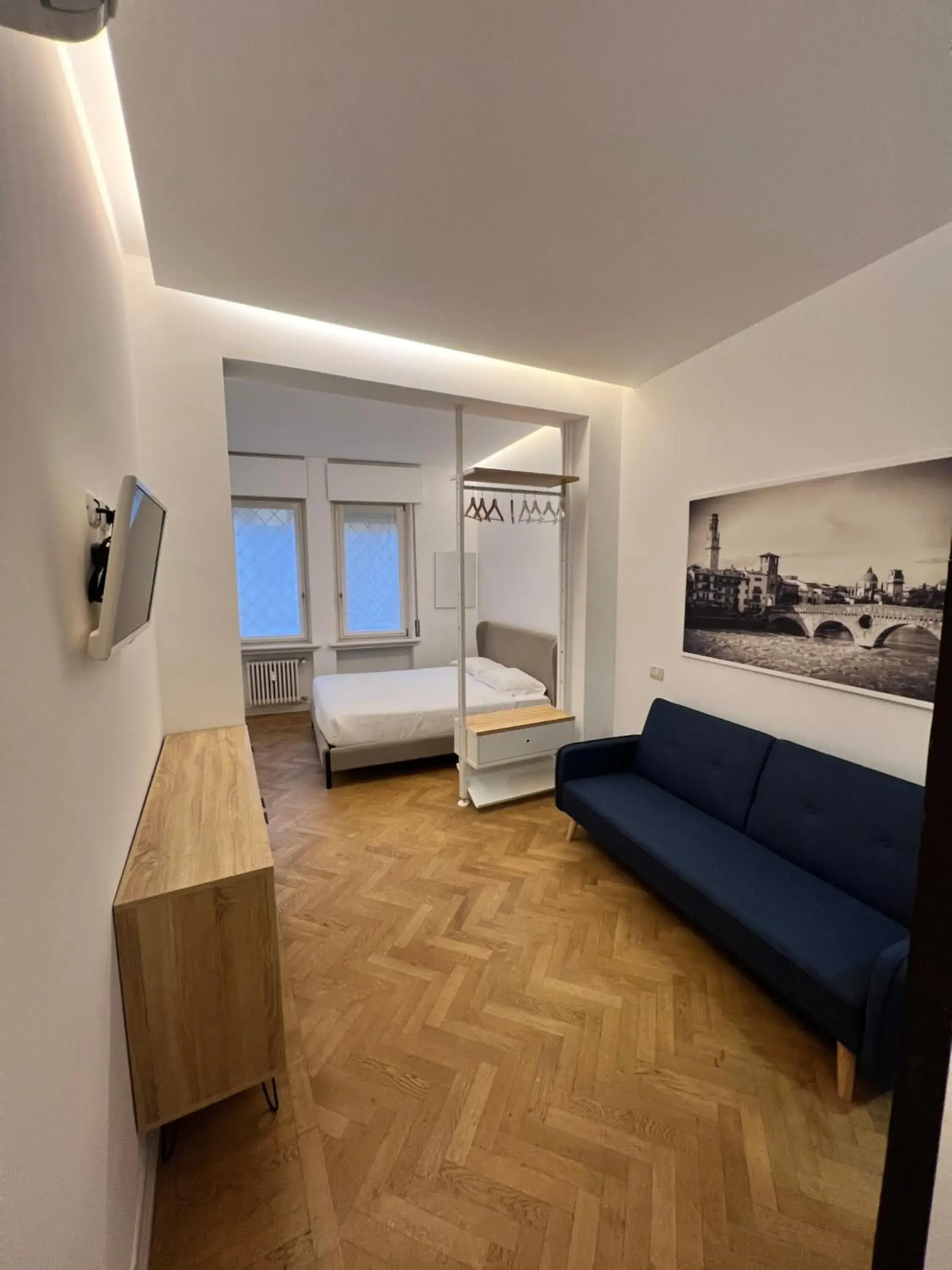 Quadruple Room with Private Bathroom in Room Verona Ai Duchi Quadruple Room with Private Bathroom in Room Verona Ai Duchi