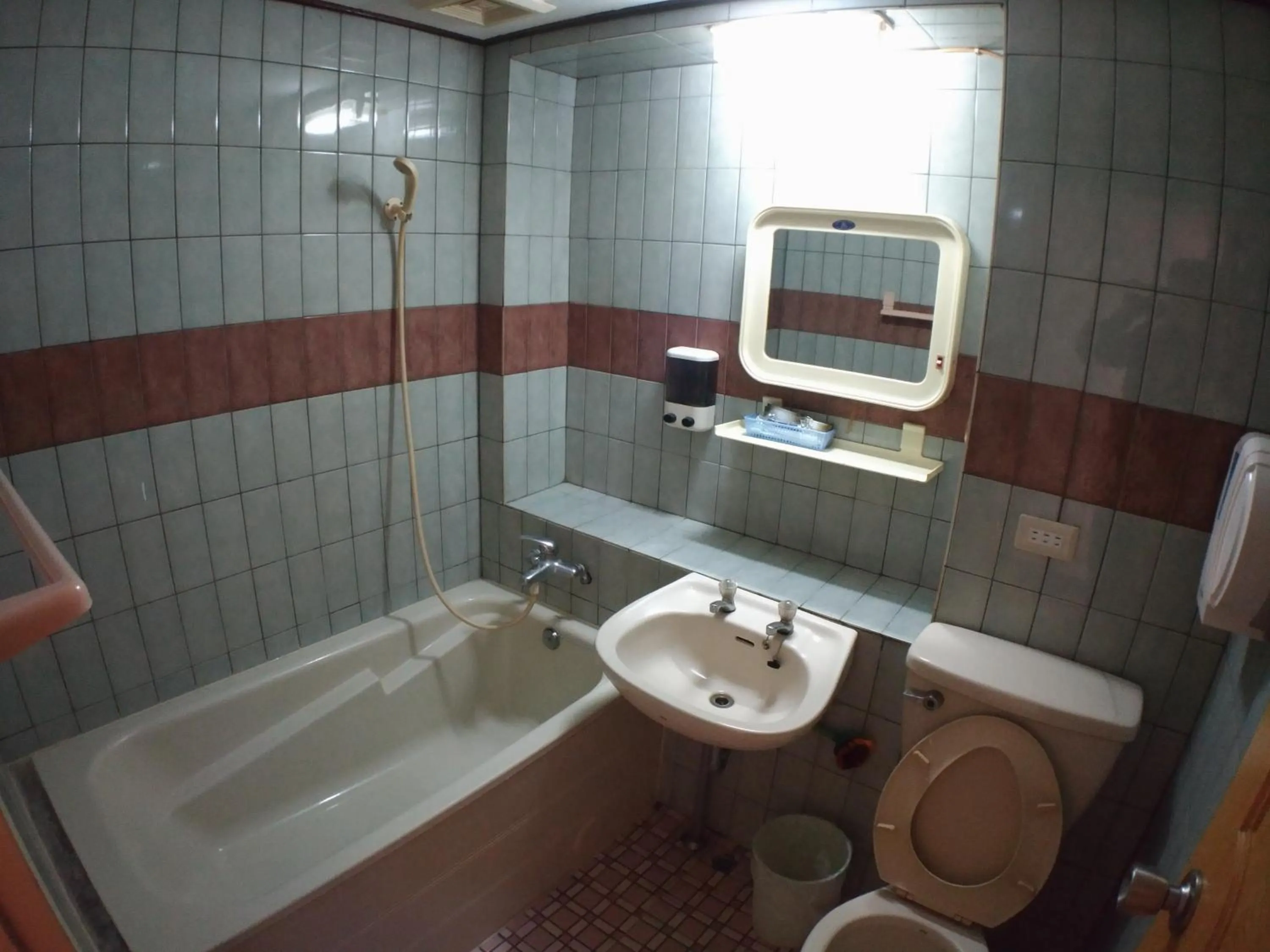 Bathroom in Yi Yuan Hotel