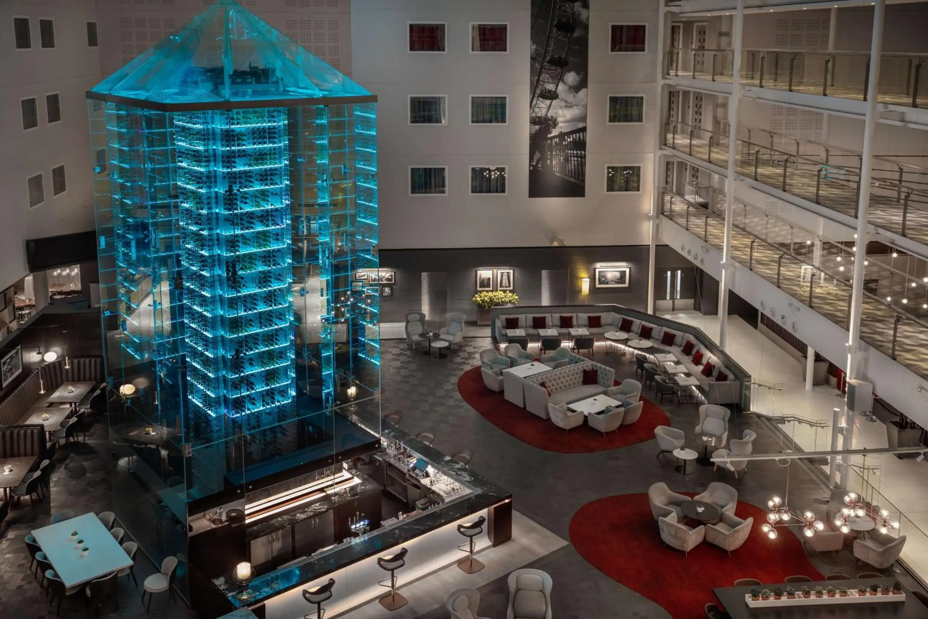 Lounge or bar in Radisson Blu Hotel London Stansted Airport Lounge or bar in Radisson Blu Hotel London Stansted Airport