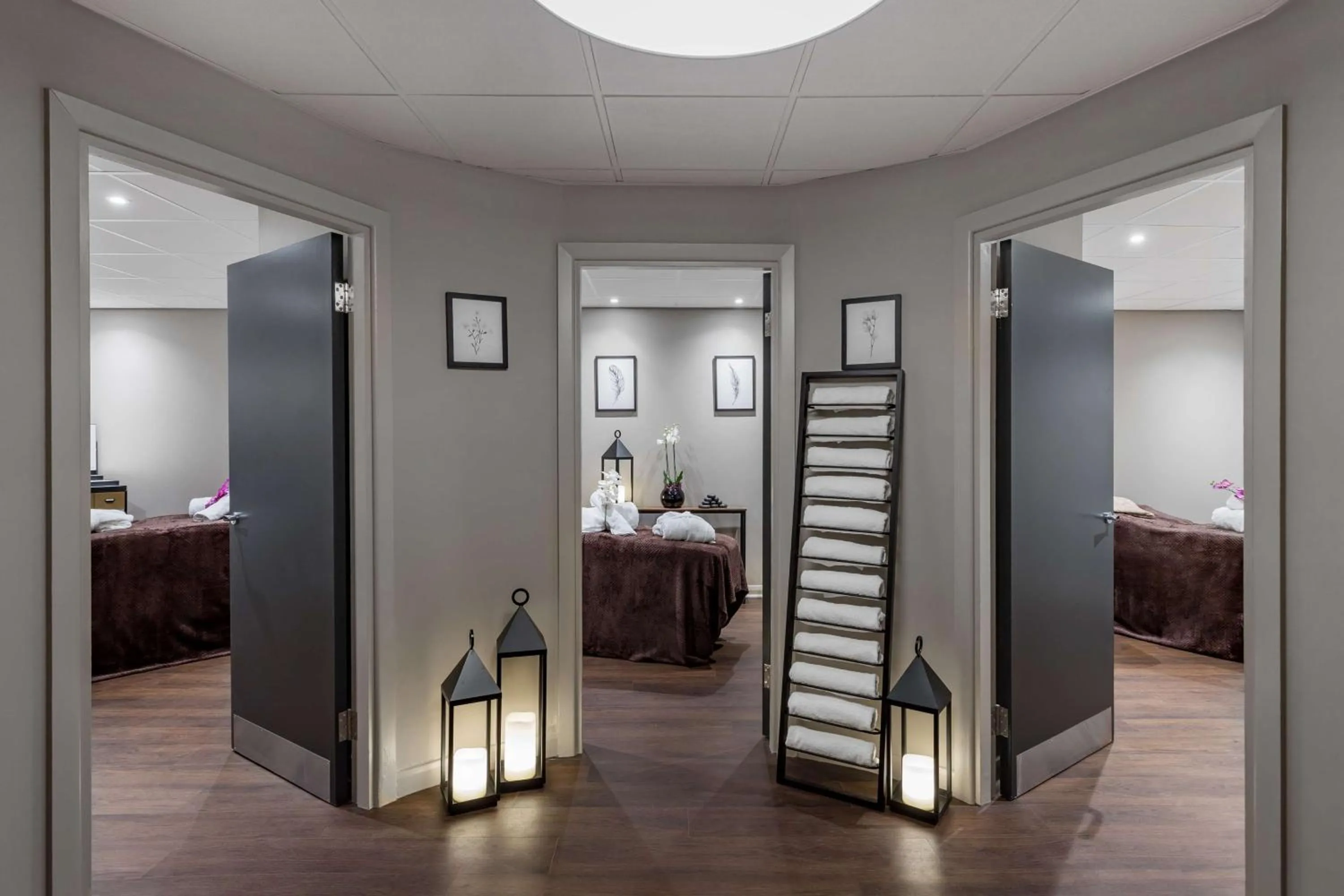 Fitness centre/facilities, Bed in Radisson Blu Hotel London Stansted Airport