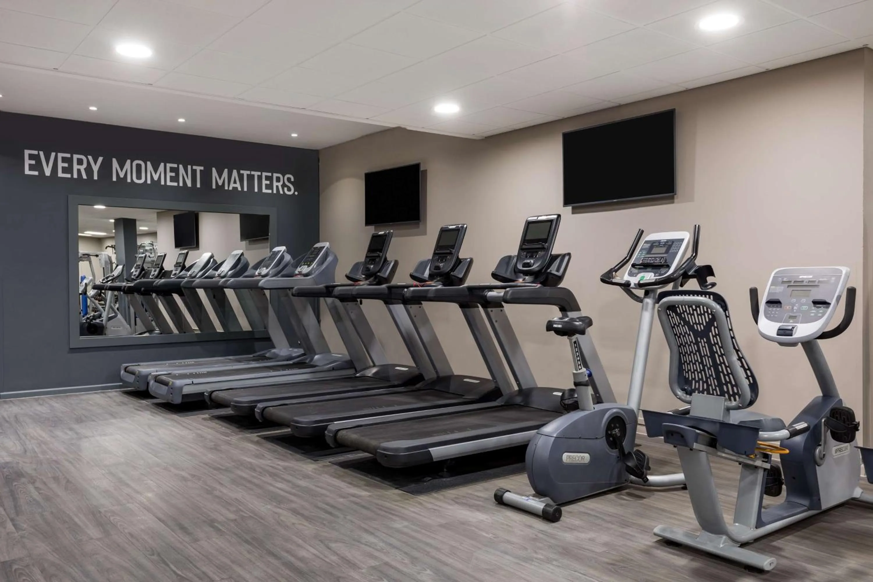 Fitness centre/facilities in Radisson Blu Hotel London Stansted Airport