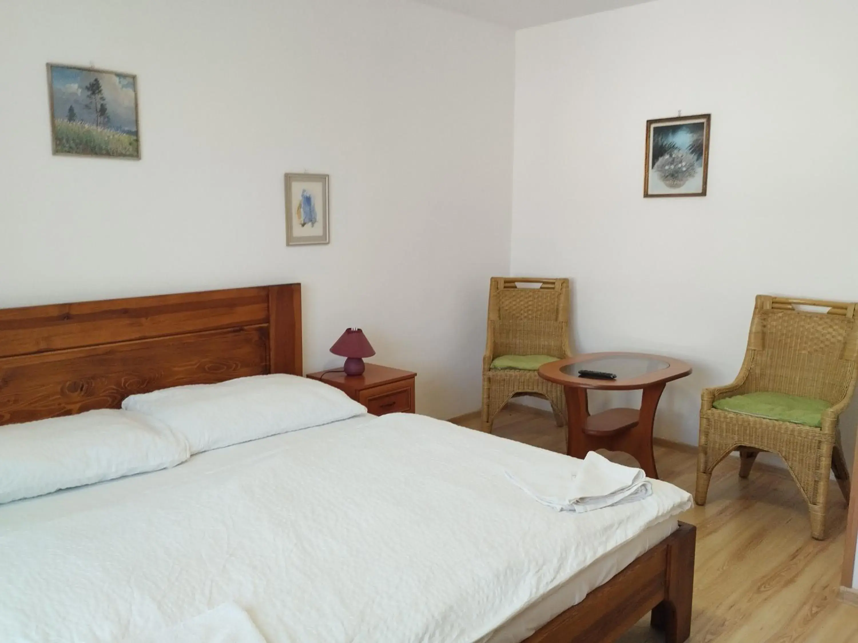 Two-Bedroom Suite in Penzion Diana Máchovo jezero Two-Bedroom Suite in Penzion Diana Máchovo jezero