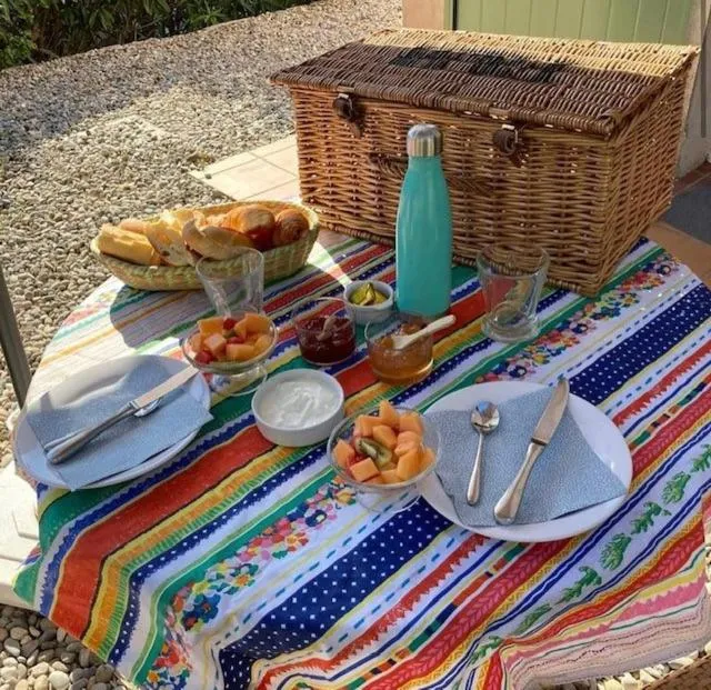 Breakfast in Lone Star House