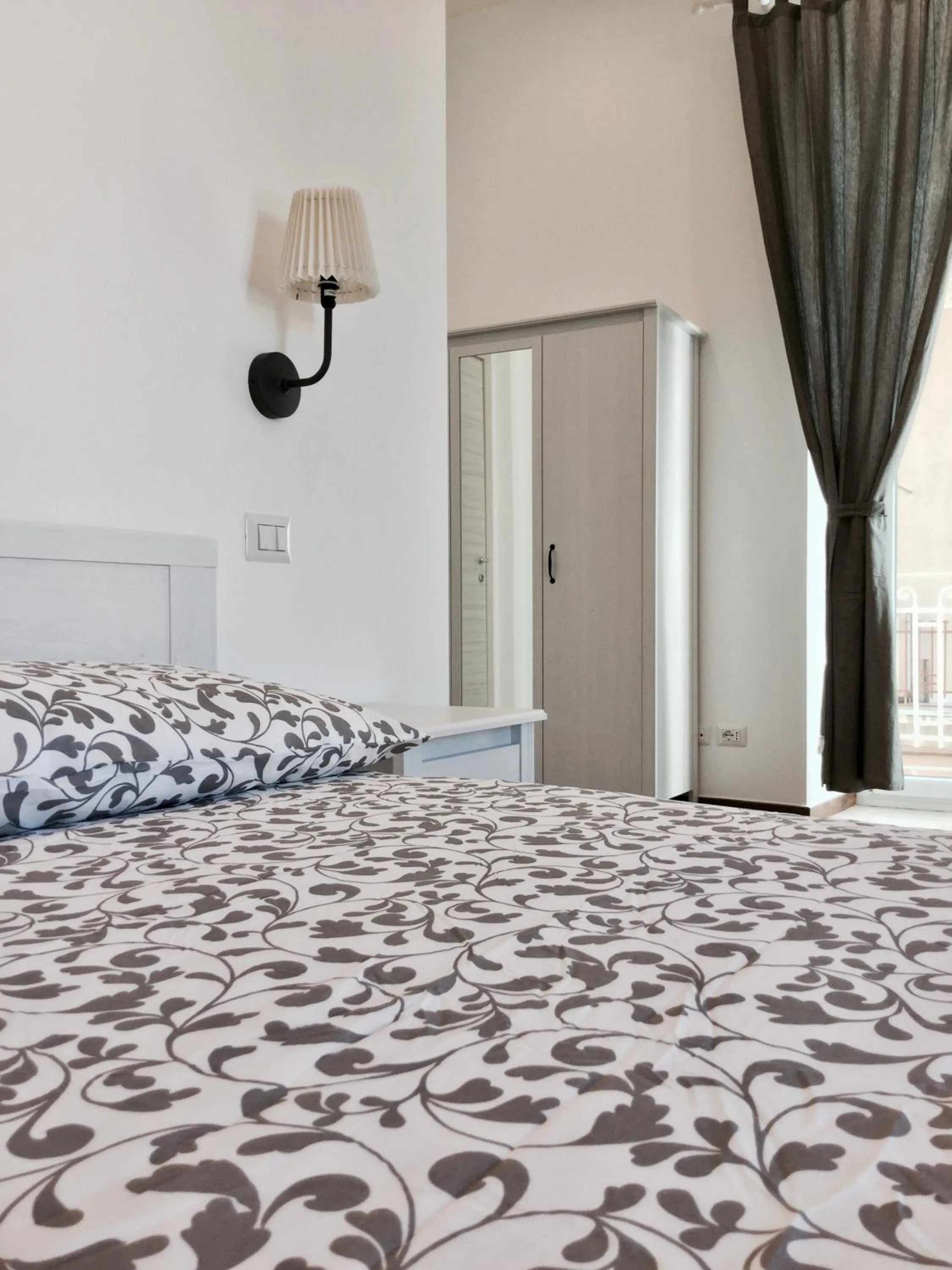 Decorative detail, Bed in B&B Sant'Agostino