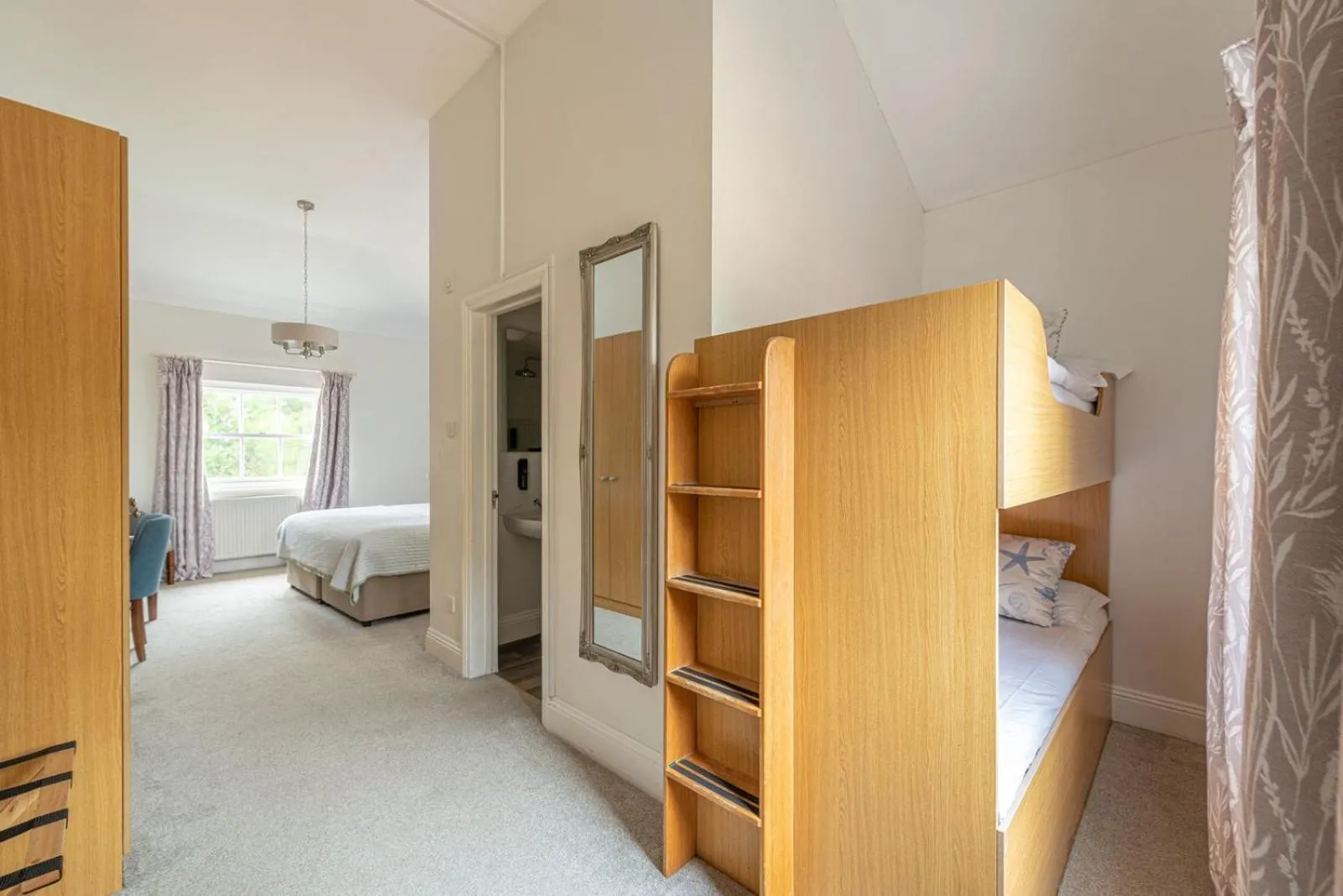 Bedroom, Bed in Bartley Lodge Hotel