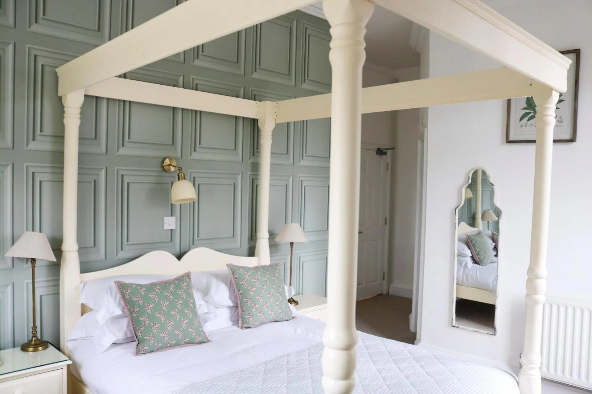 Bedroom, Bed in Bartley Lodge Hotel