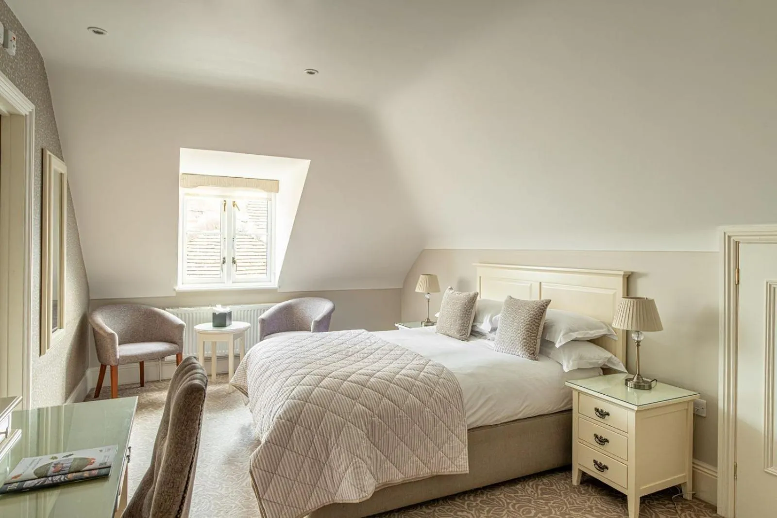 Bedroom, Bed in Bartley Lodge Hotel