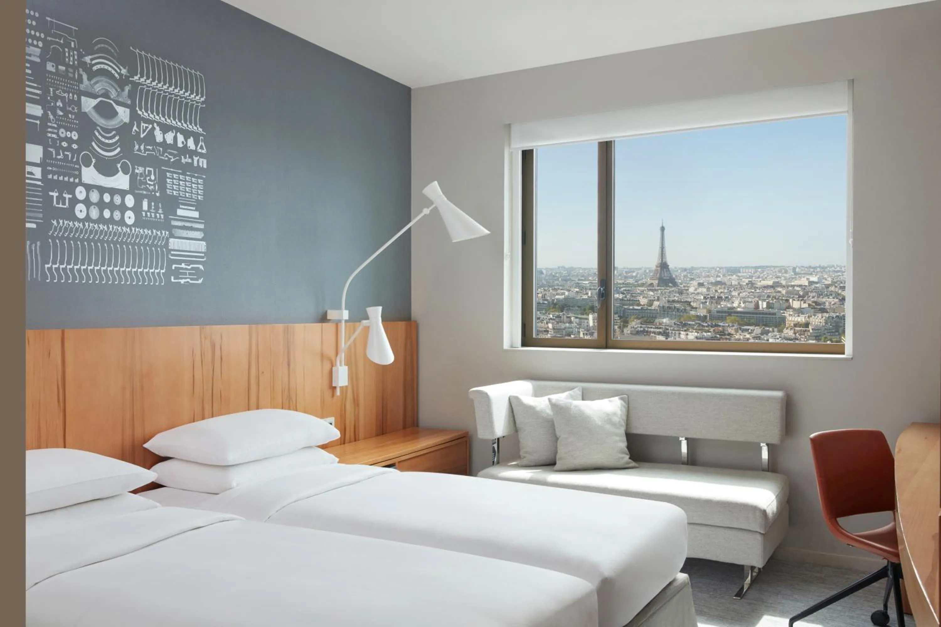 Bed in Hyatt Regency Paris Etoile