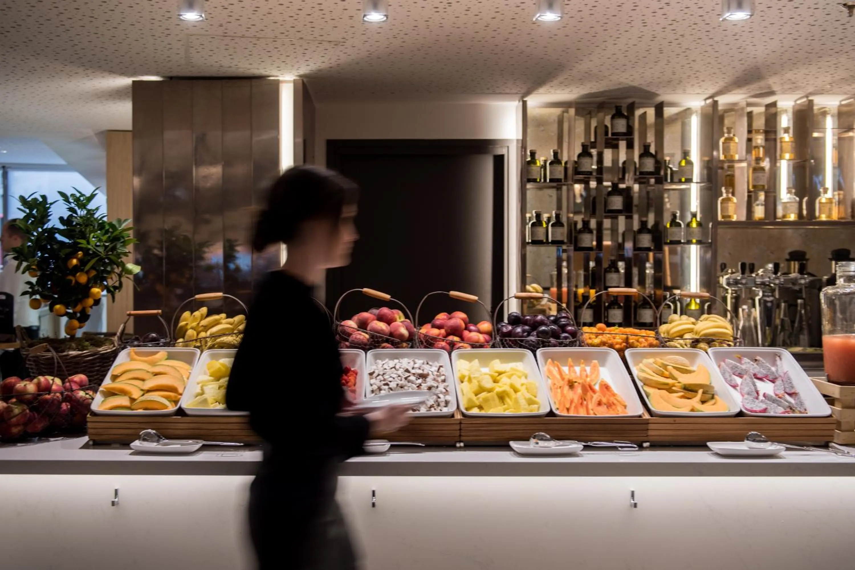 Restaurant/places to eat in Hyatt Regency Paris Etoile