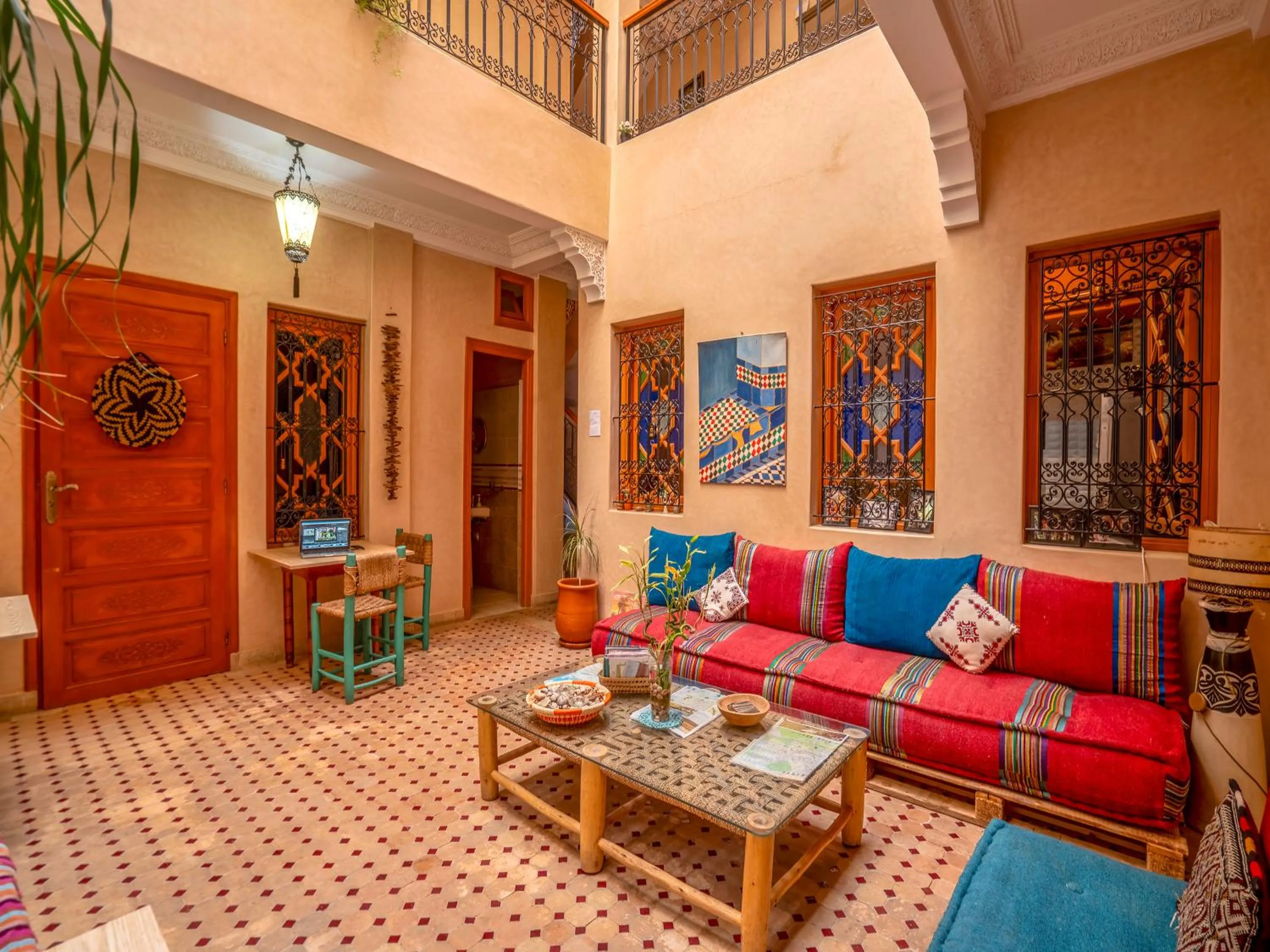 Riad Majdoulina chez JIJI