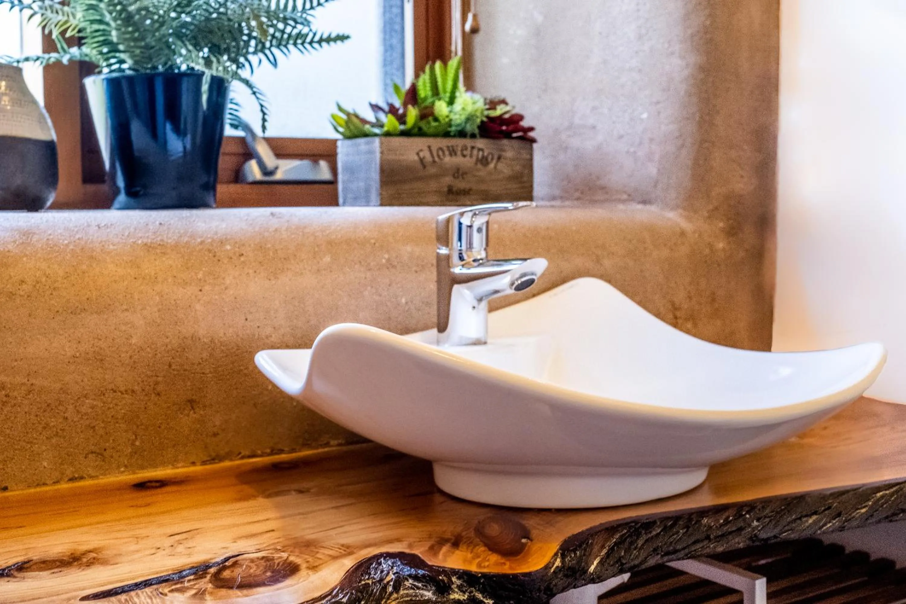 Bathroom in Studio 59 Holiday Home