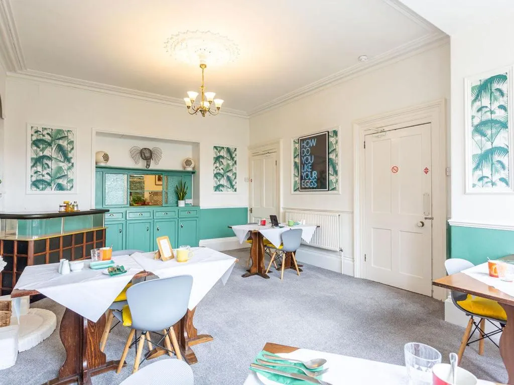 Breakfast in Norbury House Stylish Accommodation