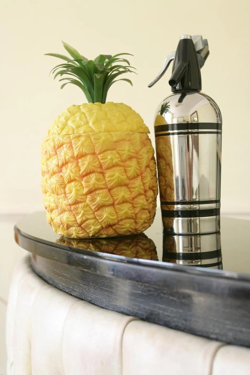 Food and drinks in Norbury House Stylish Accommodation