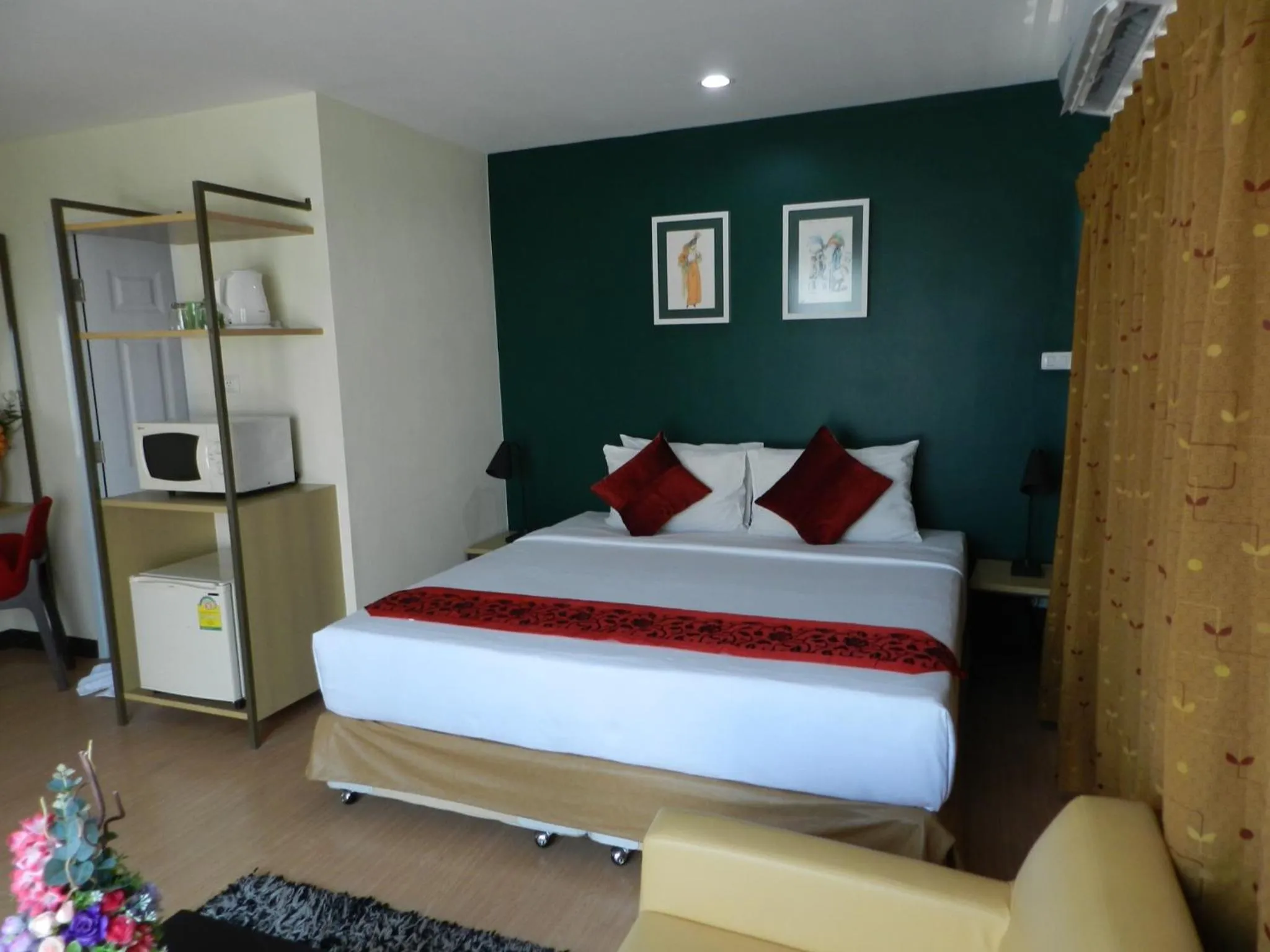 Deluxe Suite in Klean Residence Hotel