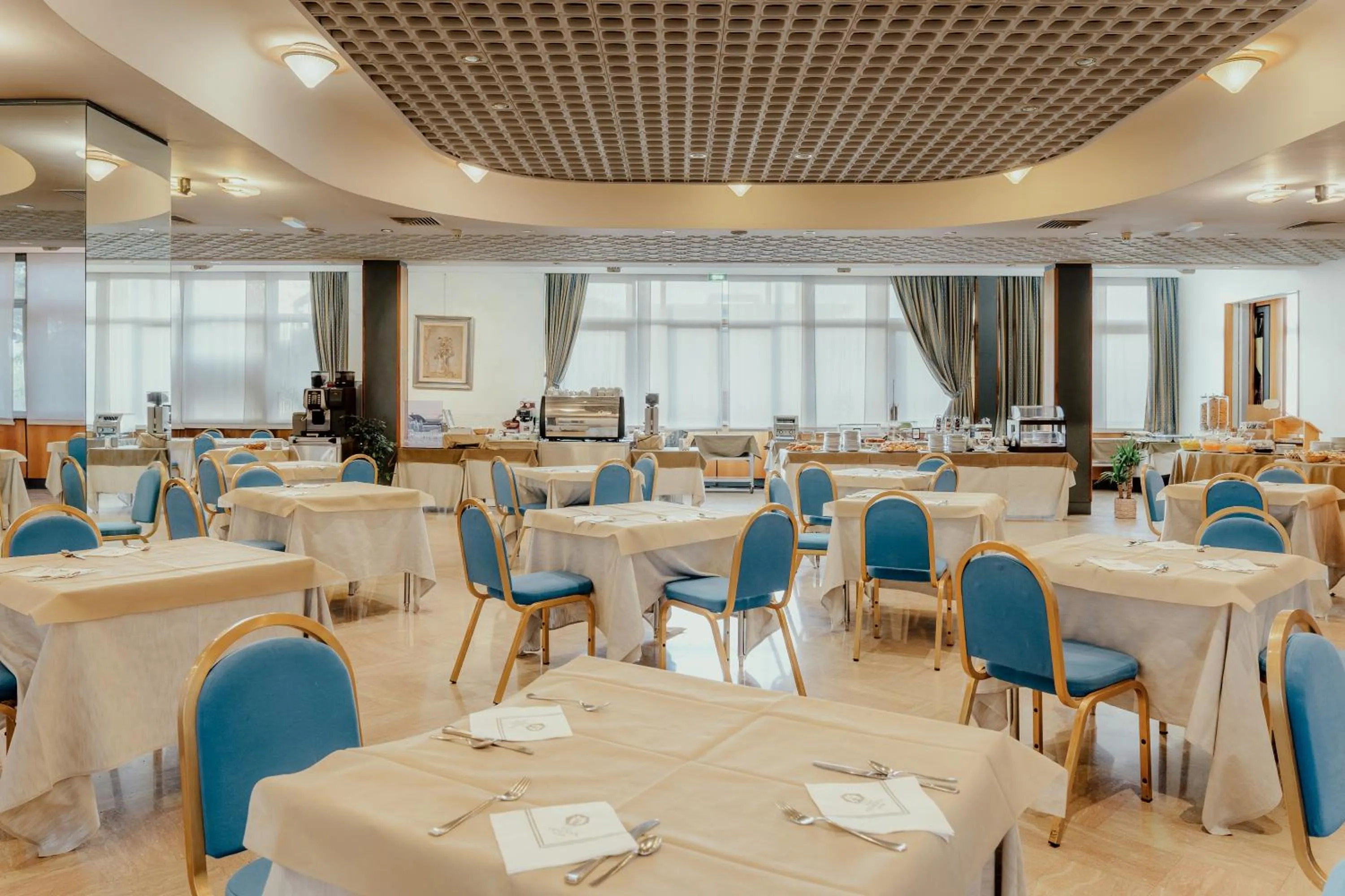 Breakfast in Hotel Minerva