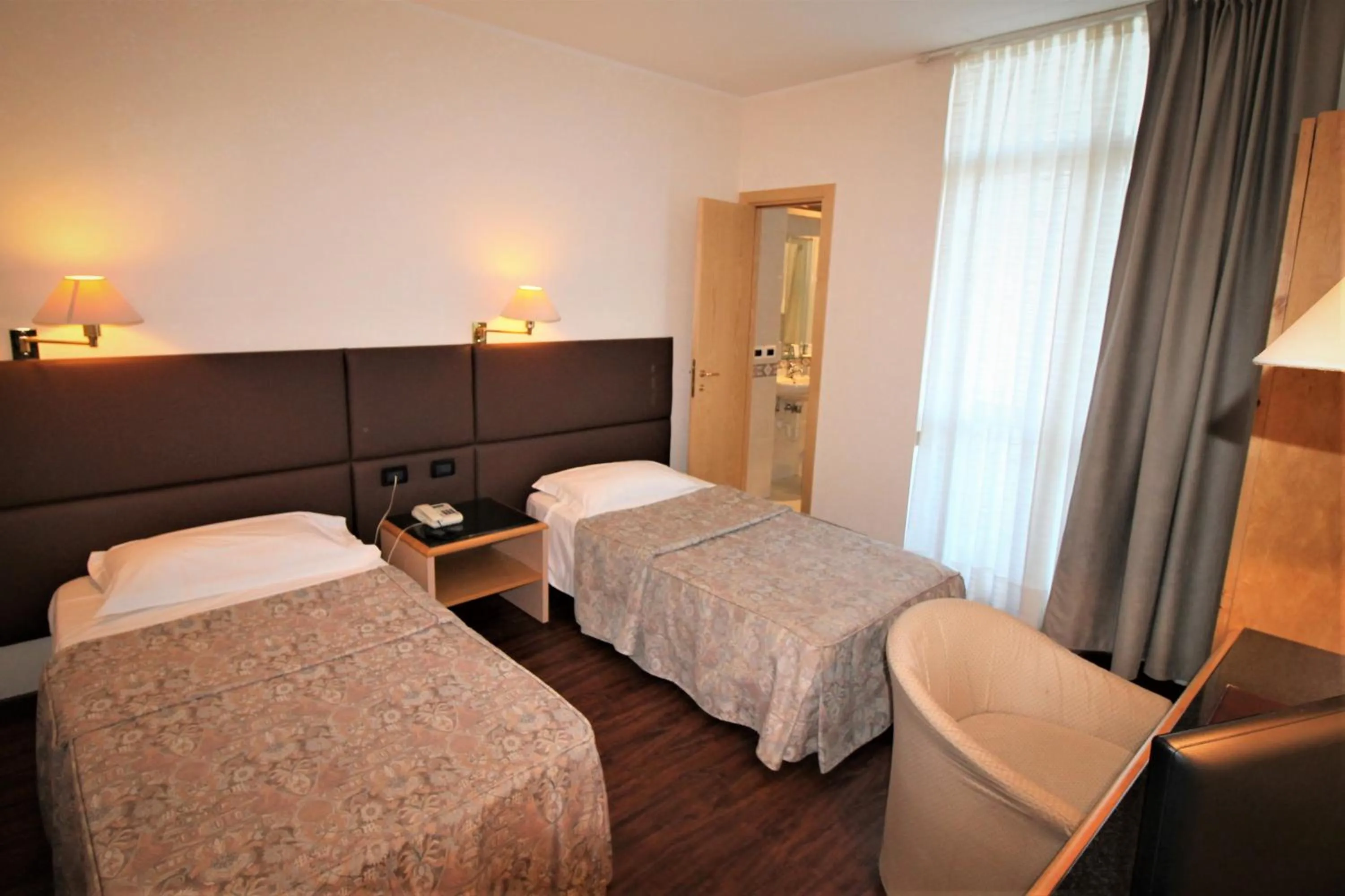 Bed in Hotel Minerva