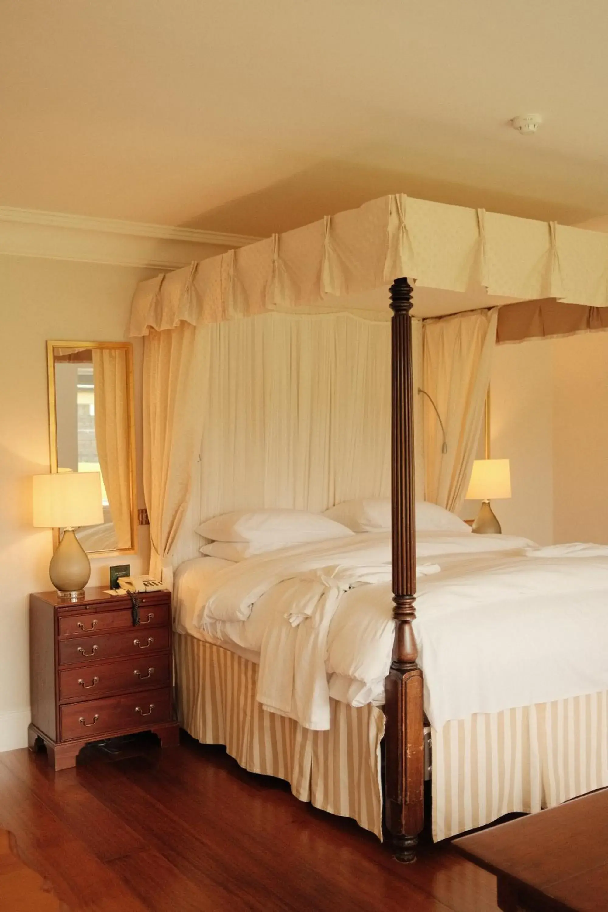 Bedroom, Bed in The Dunraven, Adare Bedroom, Bed in The Dunraven, Adare