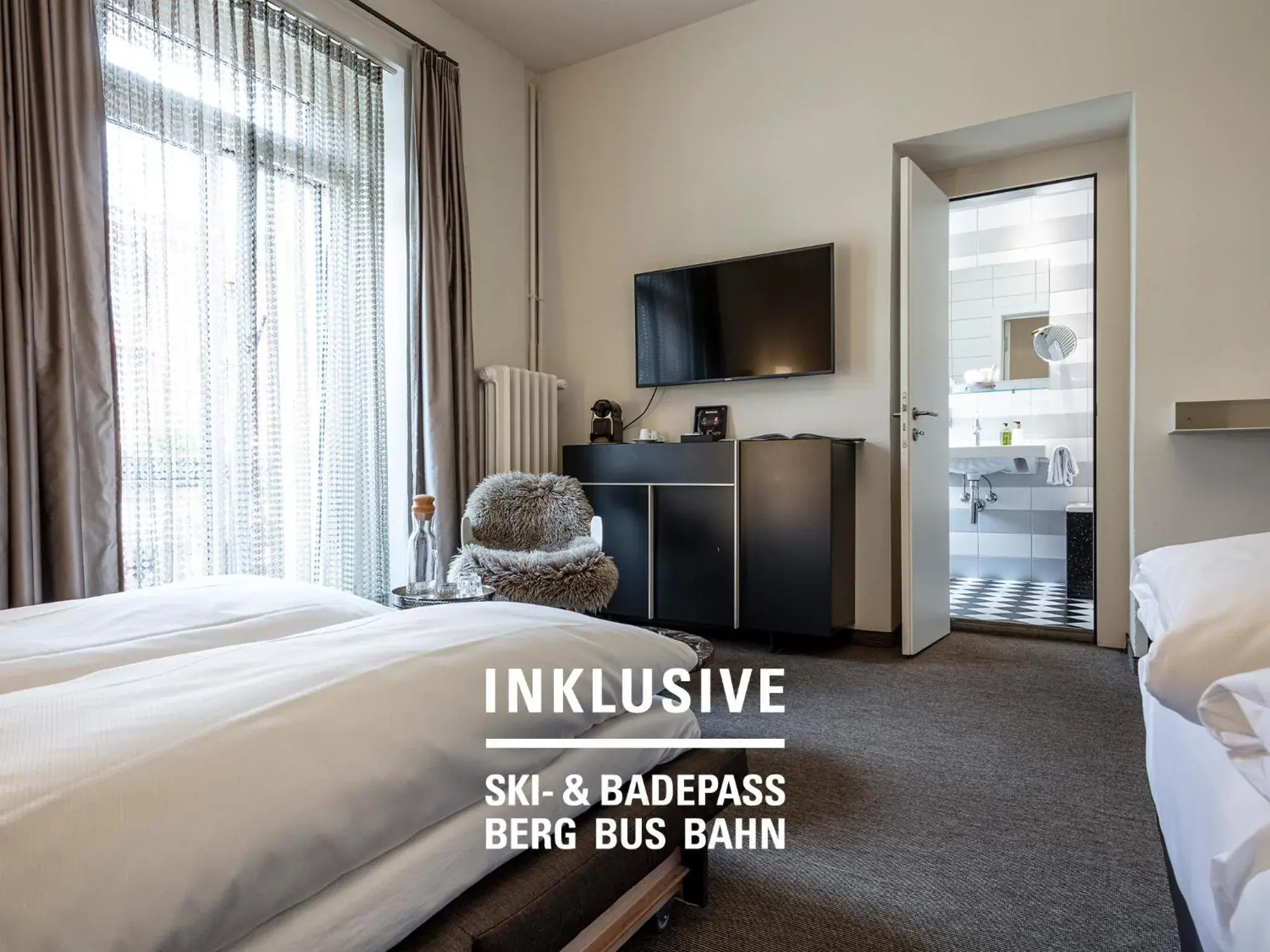 Bed in Hotel Belvedere Scuol Bed in Hotel Belvedere Scuol