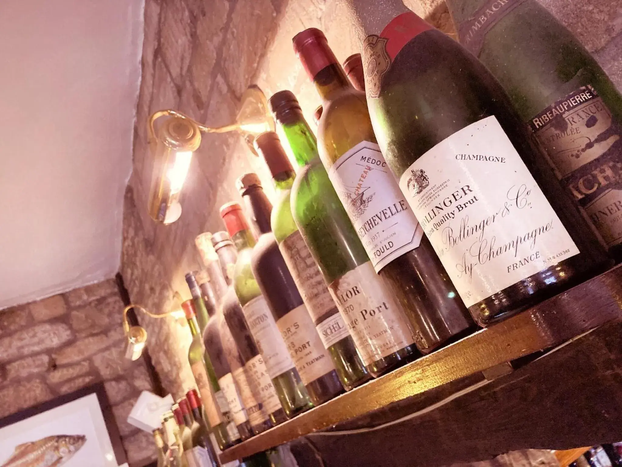 Lounge or bar in Inn for All Seasons Lounge or bar in Inn for All Seasons