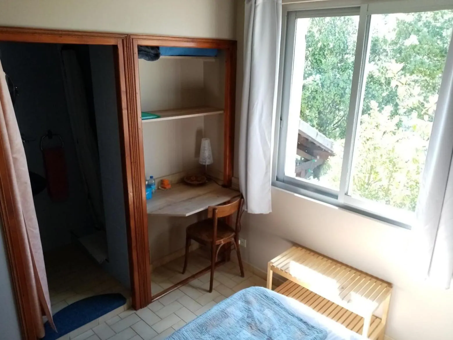 Bed in "Le Pigeonnier" chambre d'hôte