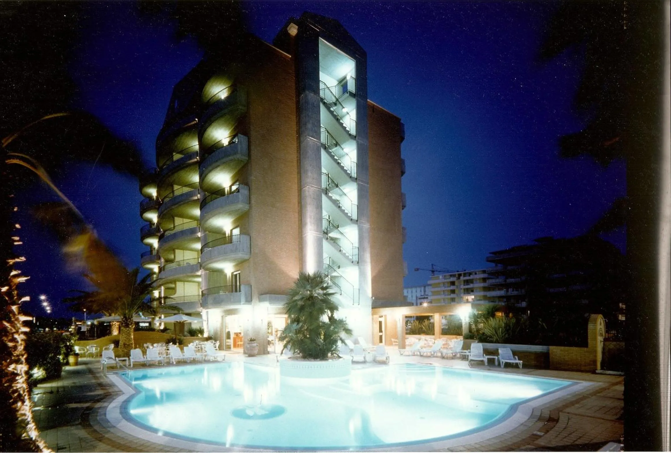 Facade/entrance in Residence Torre Del Mar