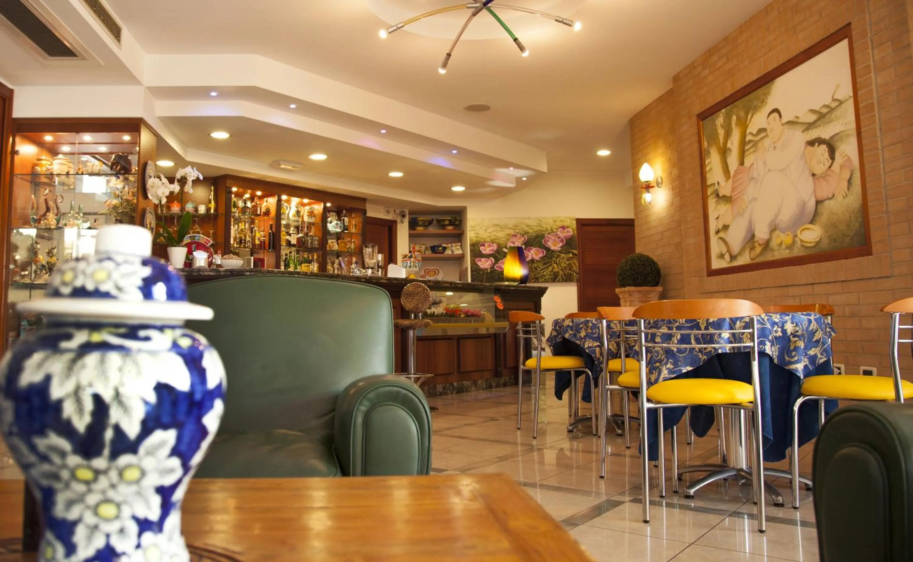 Lounge or bar in Residence Torre Del Mar